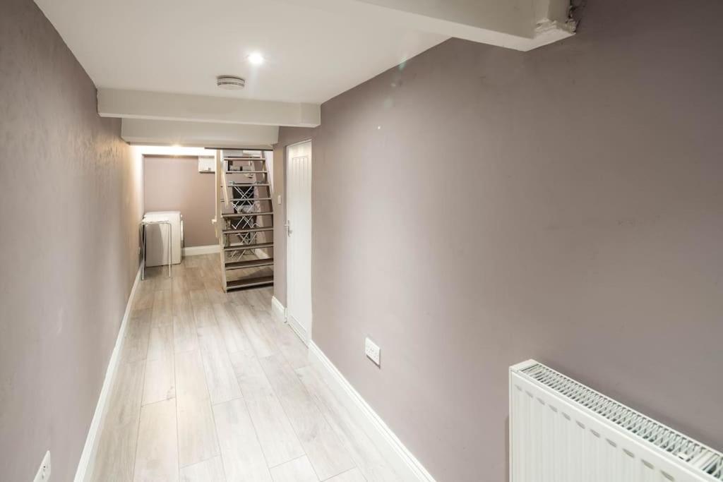 Family-friendly Garden Retreat Lejlighed London