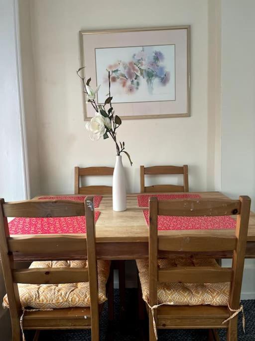Comfy Flat In Heart Of Leilighet *