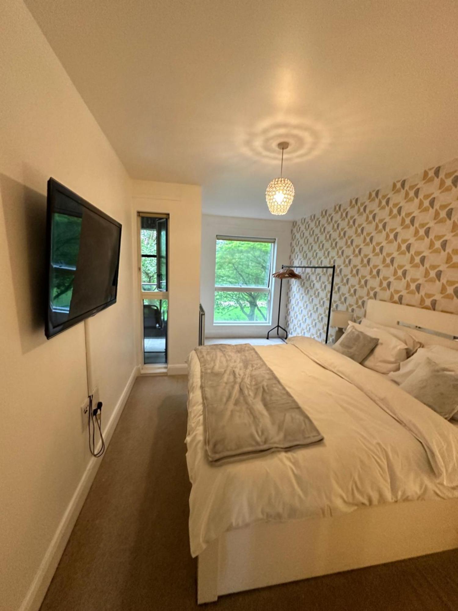 Cosy 1 Bed Near Excel Leilighet London