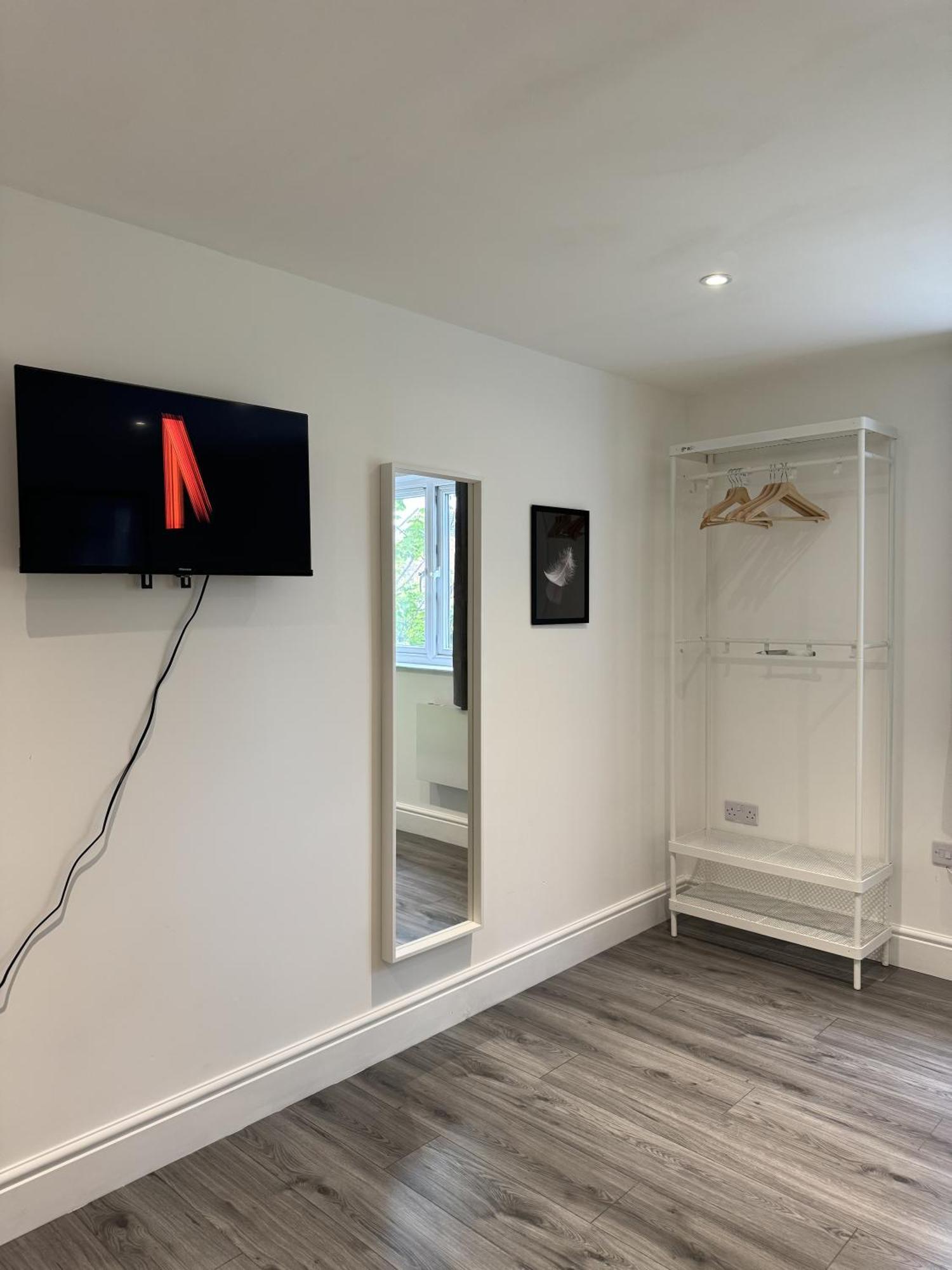 Pensionat En-suite Bedroom For Up To 4! Sofa Bed - Near Stratford *