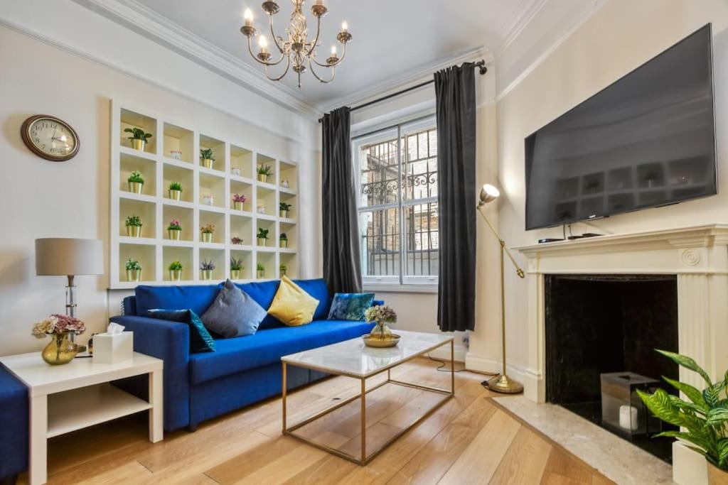 2bed 2bath Earls Court Apartment