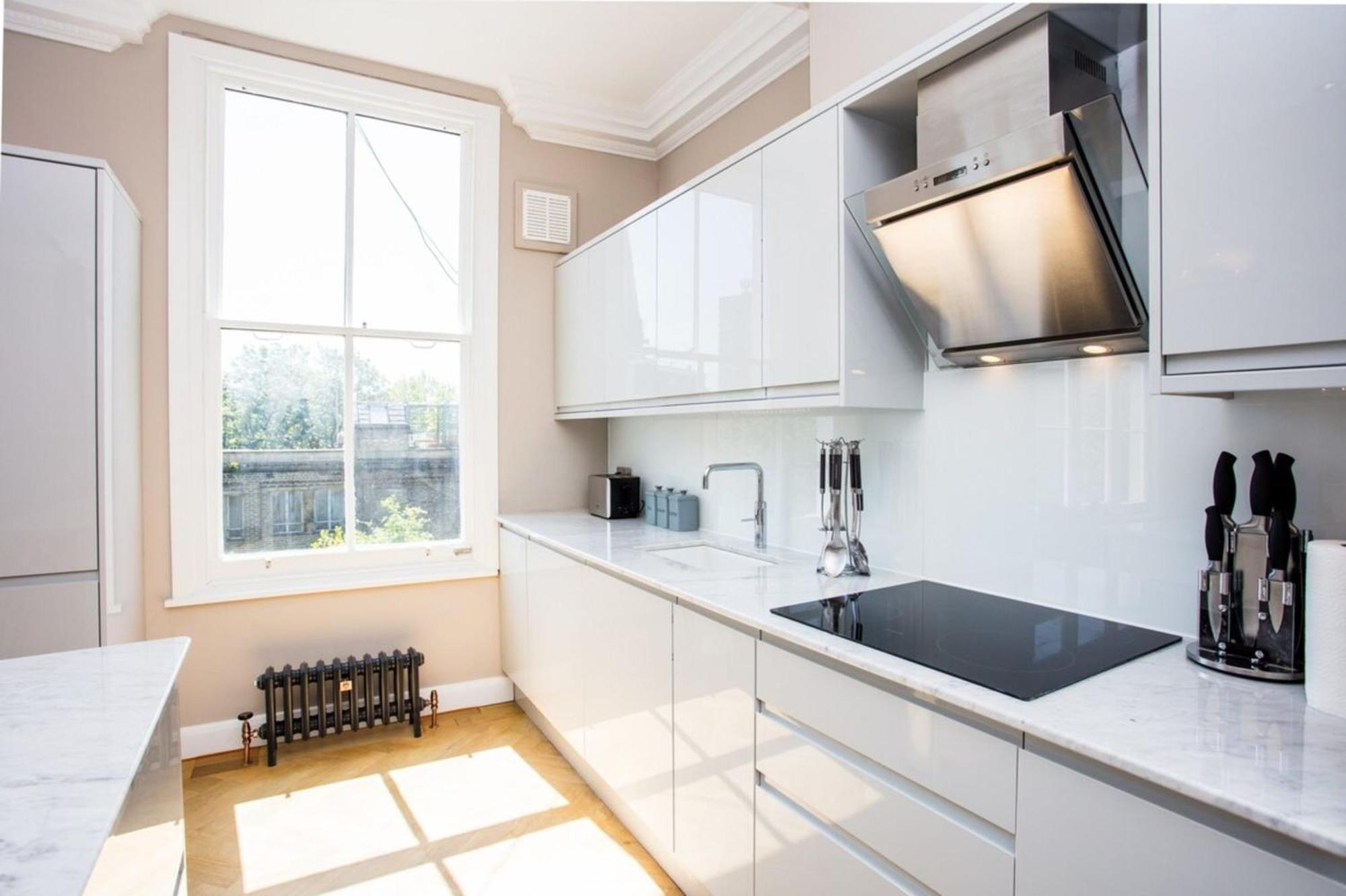 Bright Vibrant 1 Bedroom In South Hampstead Lejlighed