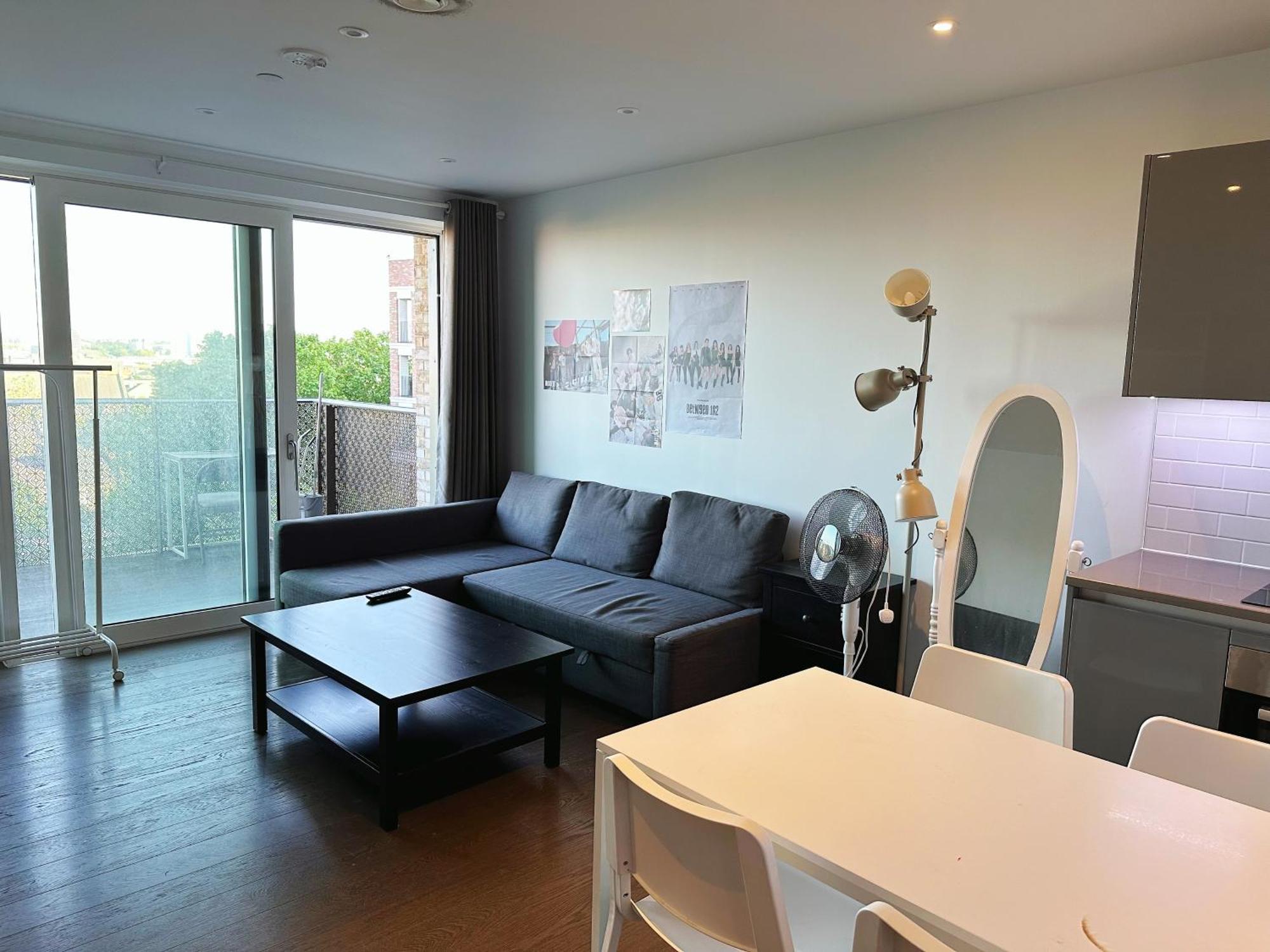 Modern 2 Bedroom Secured Flat Apartment