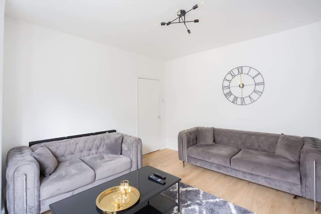Two Bedroom In Dalston Appartement Londen