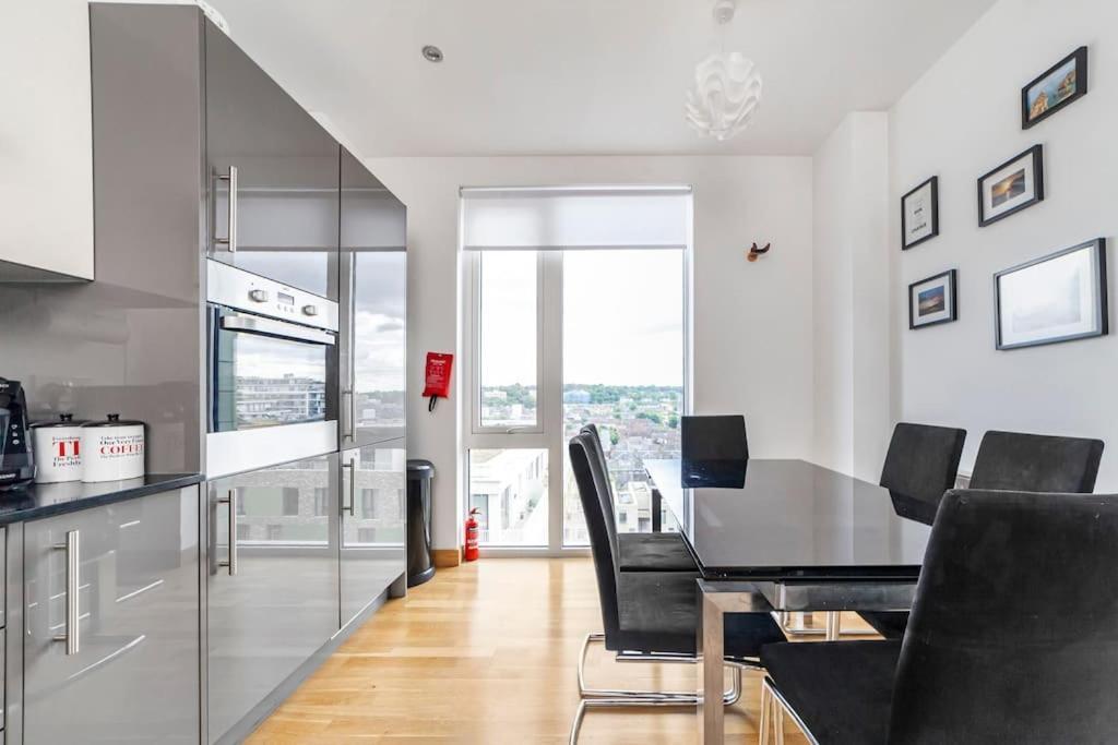 Appartamento Modern 1-bed With Panoramic View In *