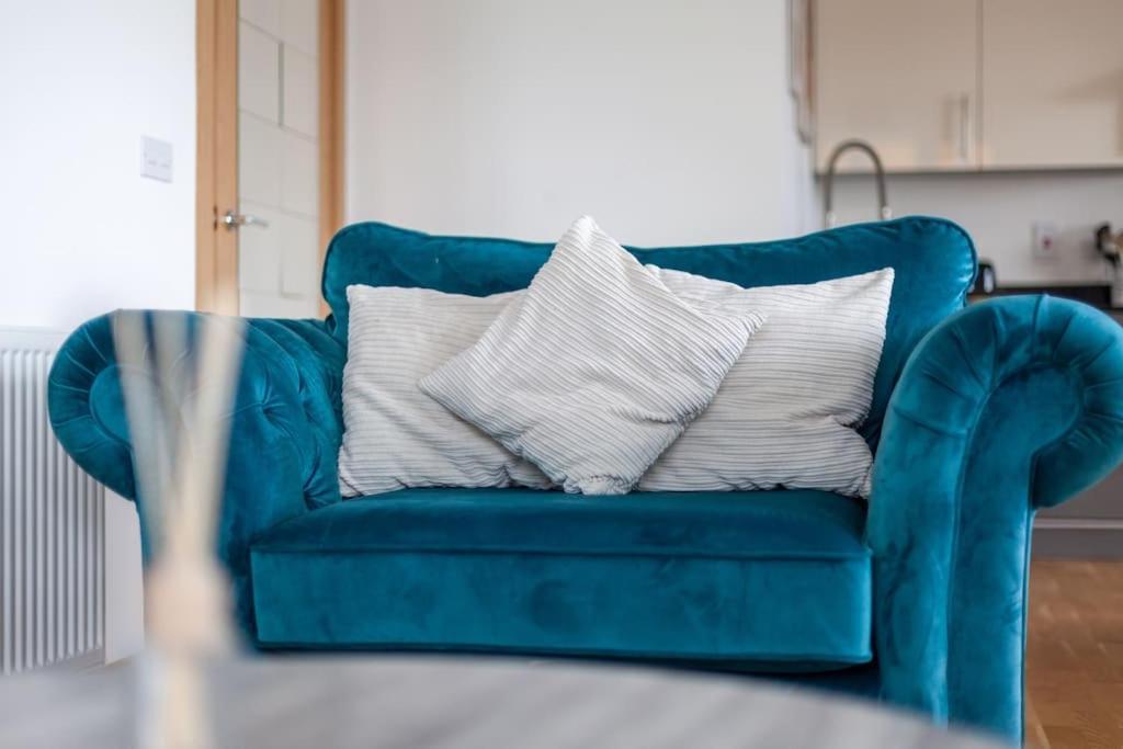 Modern 1-bed With Panoramic View In Londra