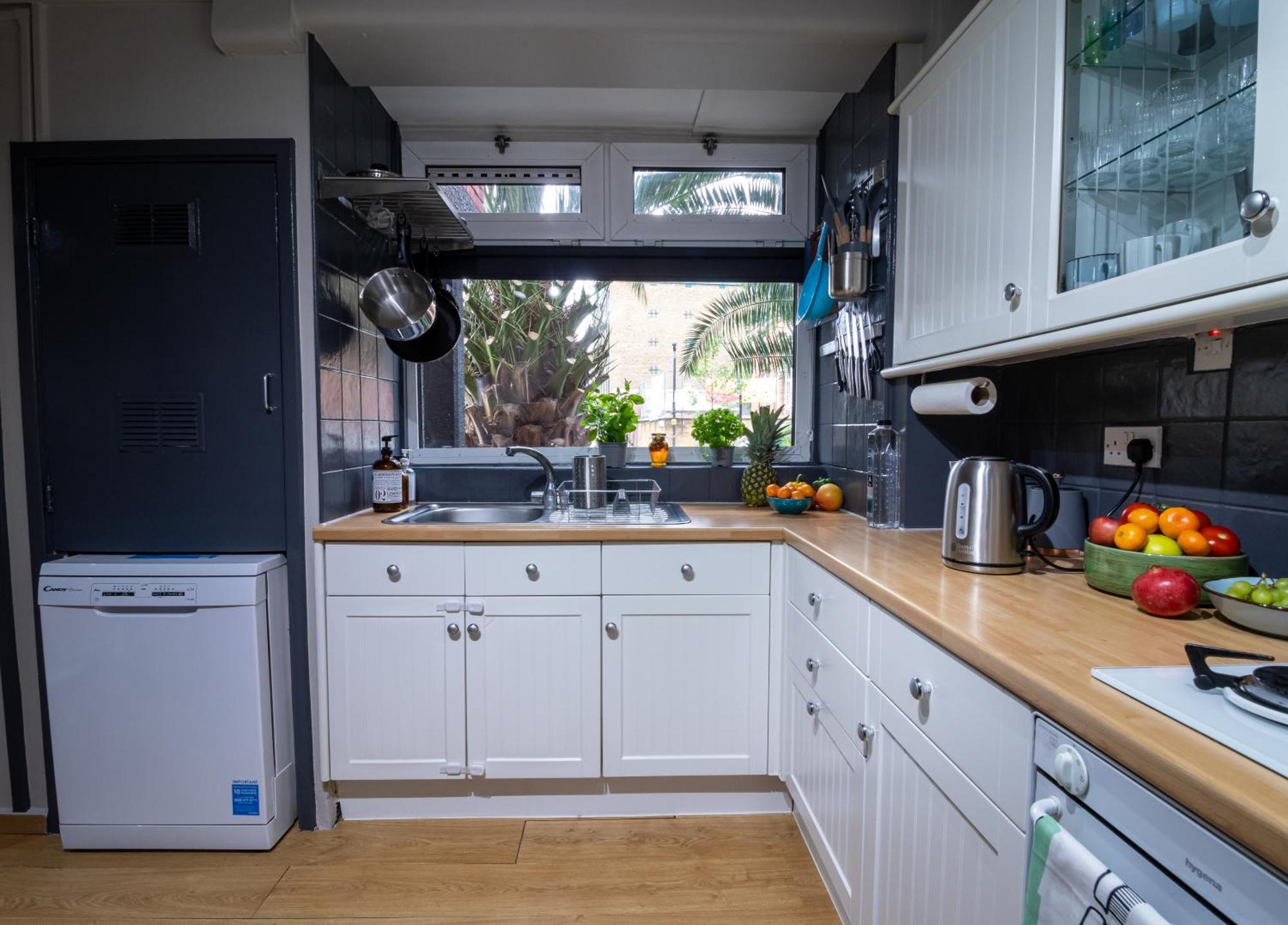 Leilighet Cosy Family Retreat With Garden & Workspace *