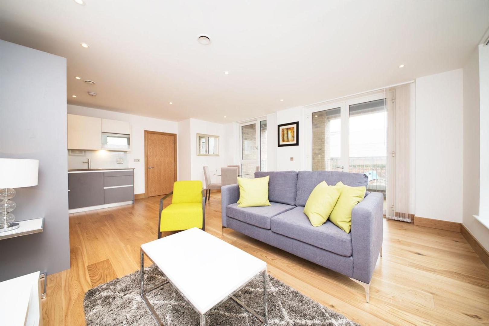 Luxury Large 130sq By Tower Bridge