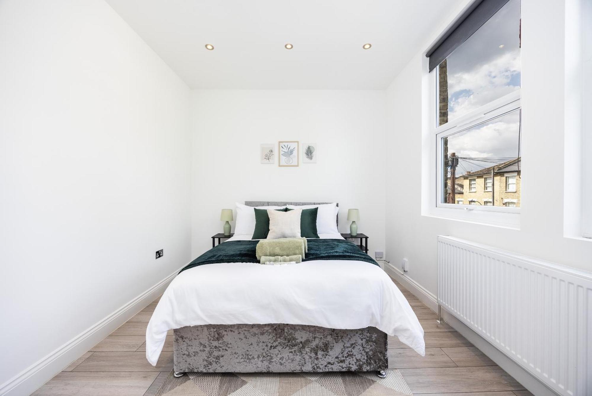 Beautiful 3-bed In Shepherd's Bush Lejlighed