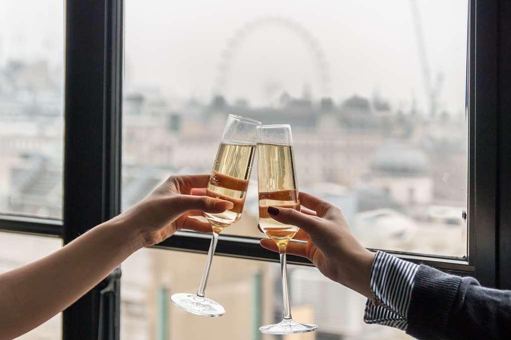Hotell Radisson Blu Hotel, Leicester Square - Formerly Hampshire 5*