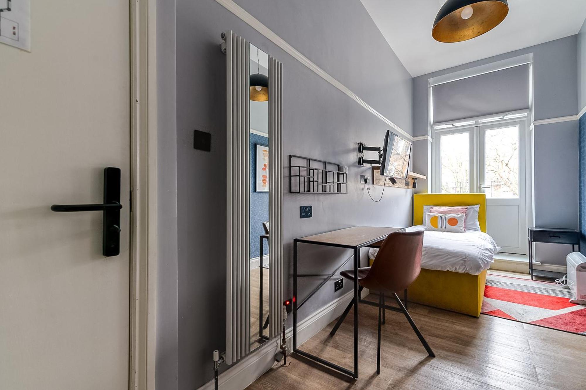 Lejlighedshotel Kensington - Warwick Road 3*
