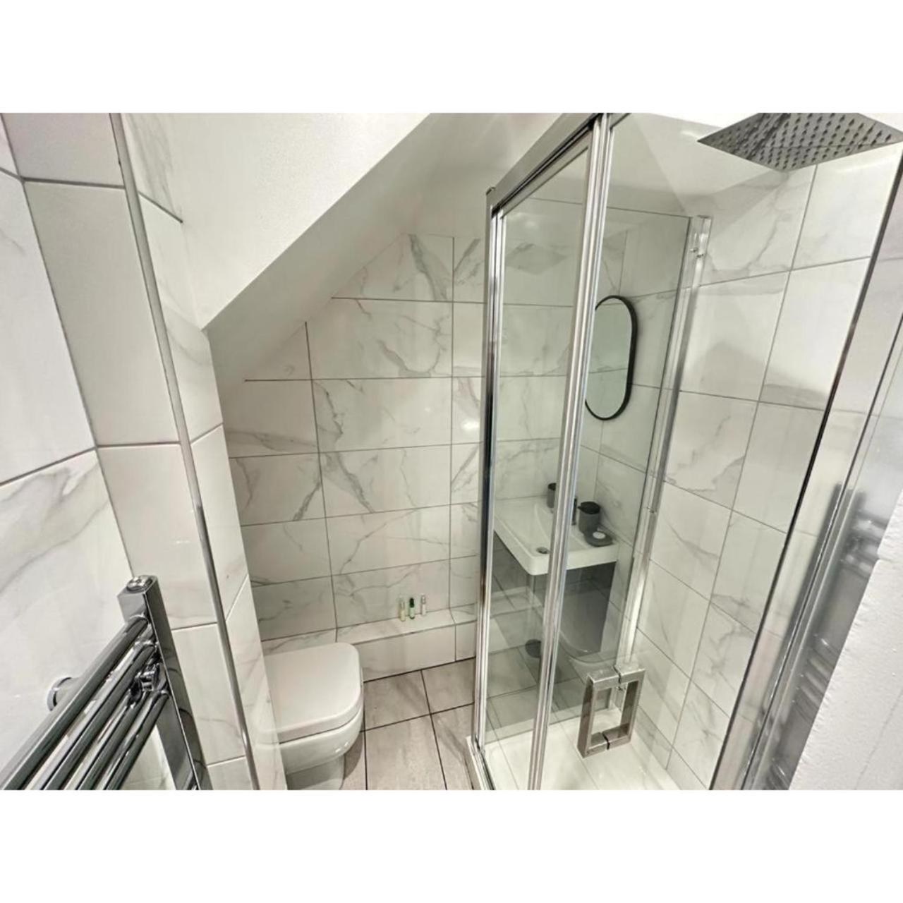 F1- Stylish 1 Bed Flat Near Edgware Road Apartment London