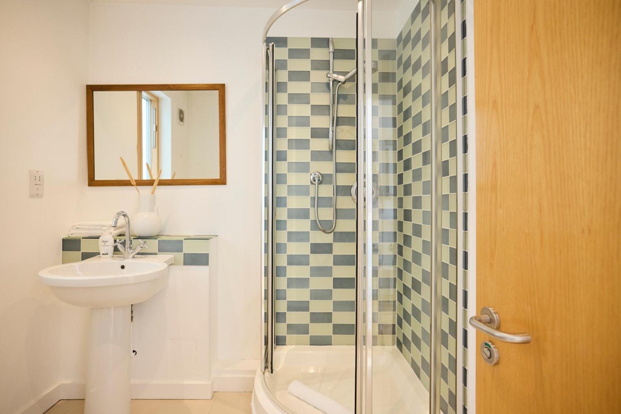 Leilighet The Putney Wonder - Dazzling 3bdr Flat With Garden London