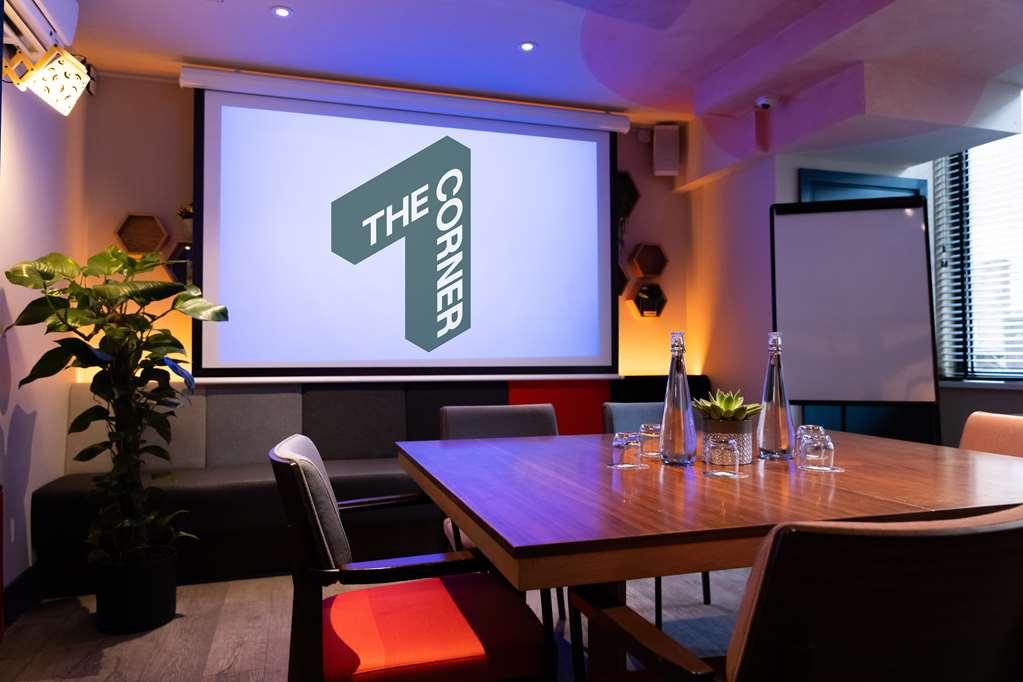 The Corner Hotell