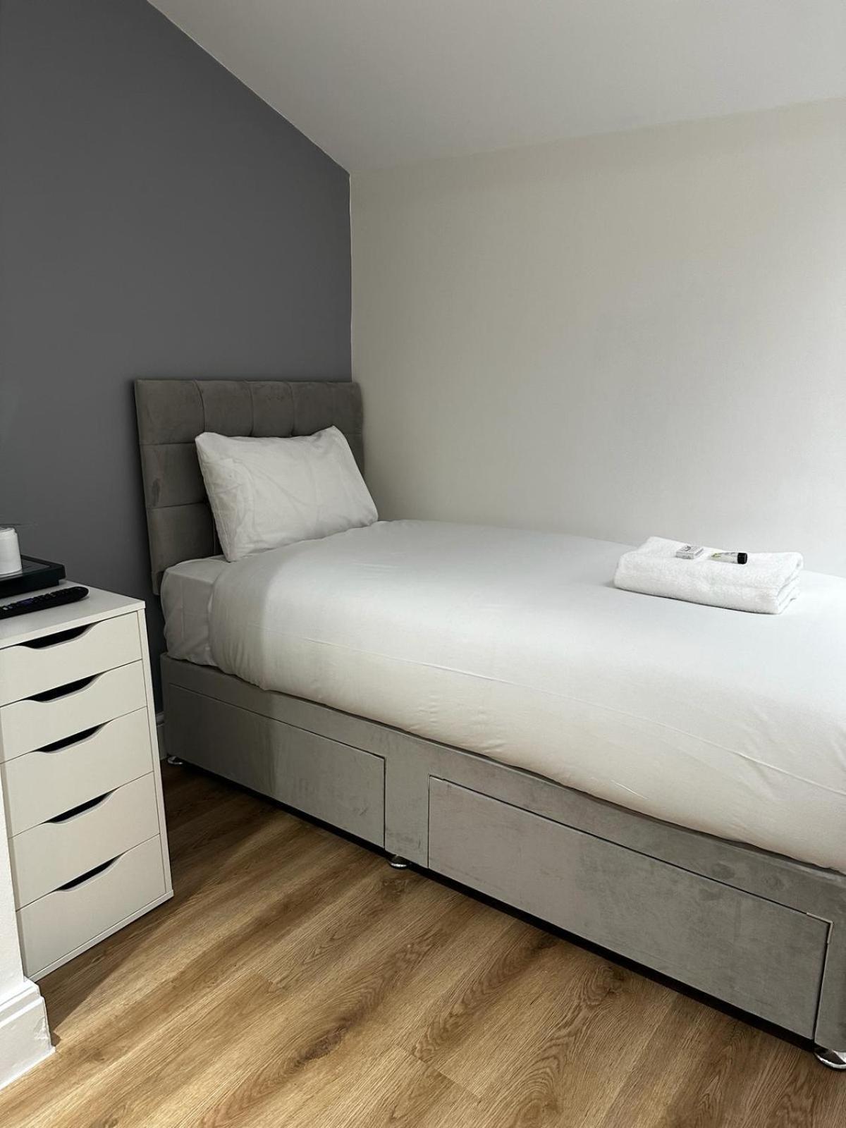 The Park Hotel 2*