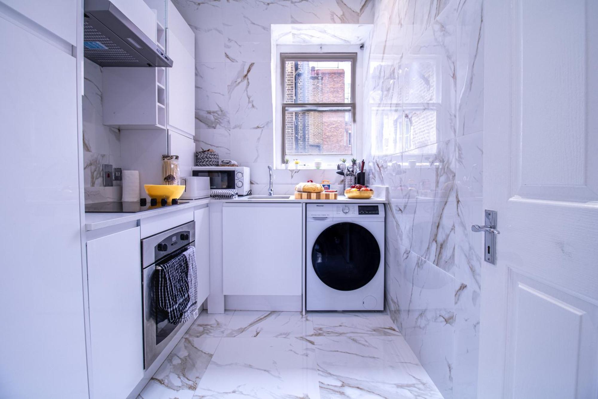 Modern 2-bedroom On Oxford Street 8gc Leilighet *