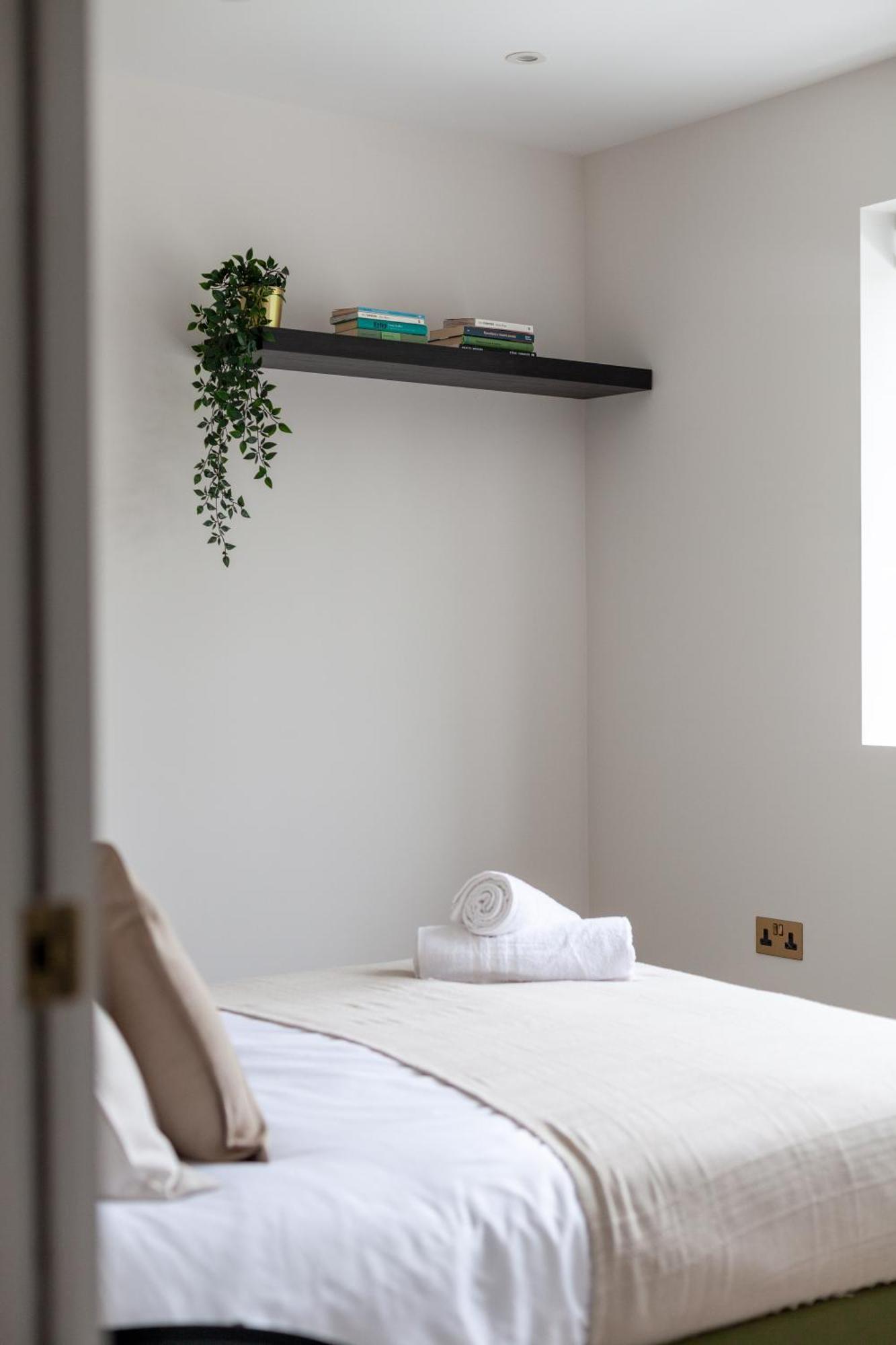 Arte - Serviced For Leisure And Business - Private Parking - 12 Minutes Walking From Wembley Stadium Leilighet