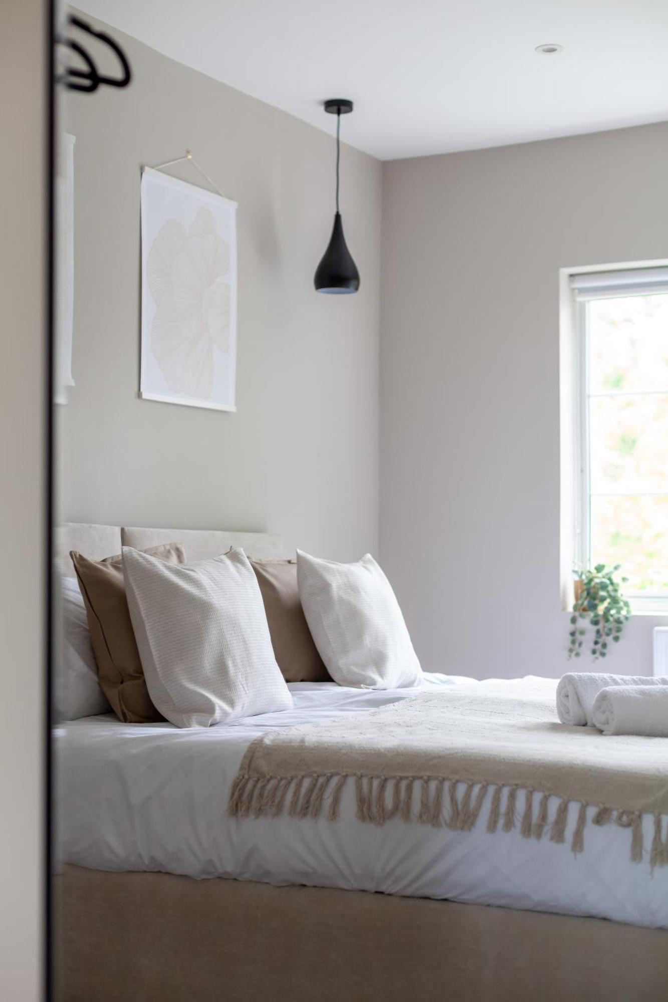 Arte - Serviced For Leisure And Business - Private Parking - 12 Minutes Walking From Wembley Stadium Leilighet *