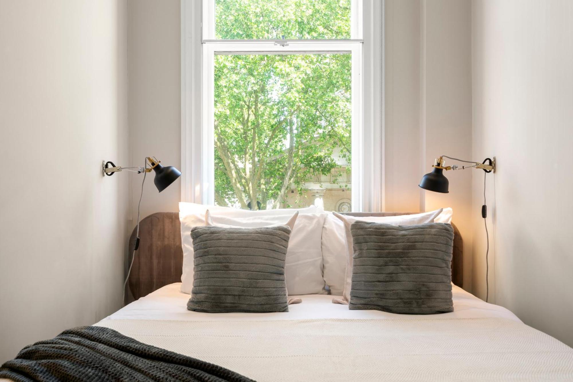 Comfortable In Shoreditch High Street * London