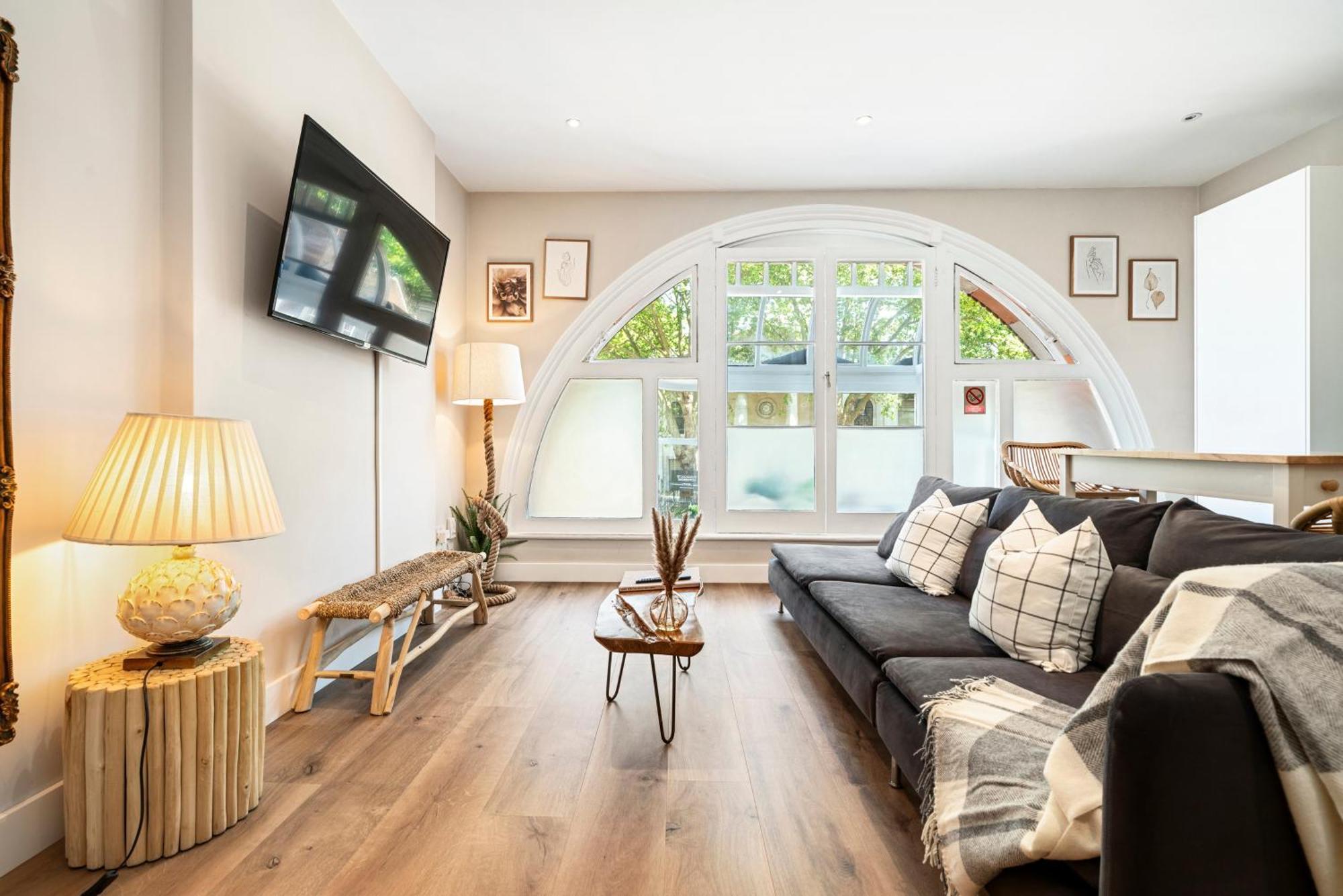 Comfortable In Shoreditch High Street Apartment *