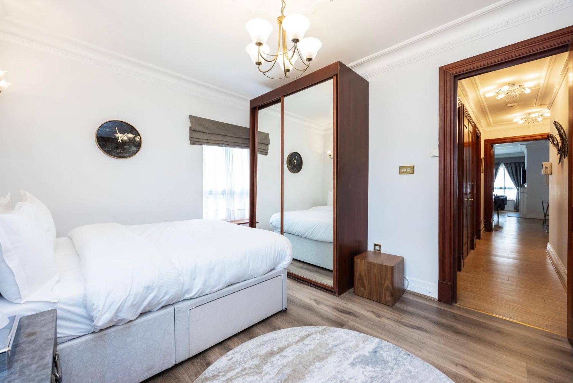 Carlton Court - Mayfair Lägenhetshotell London