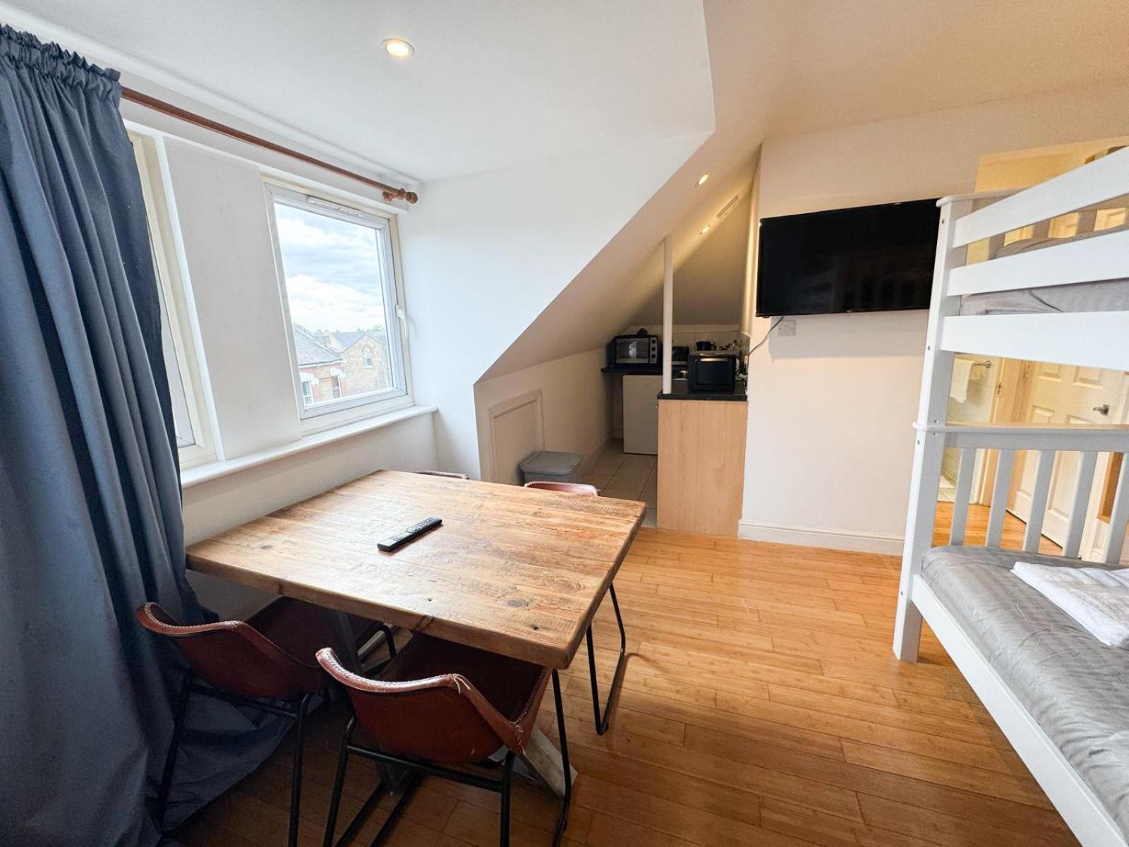 Lejlighed Acton Studio London