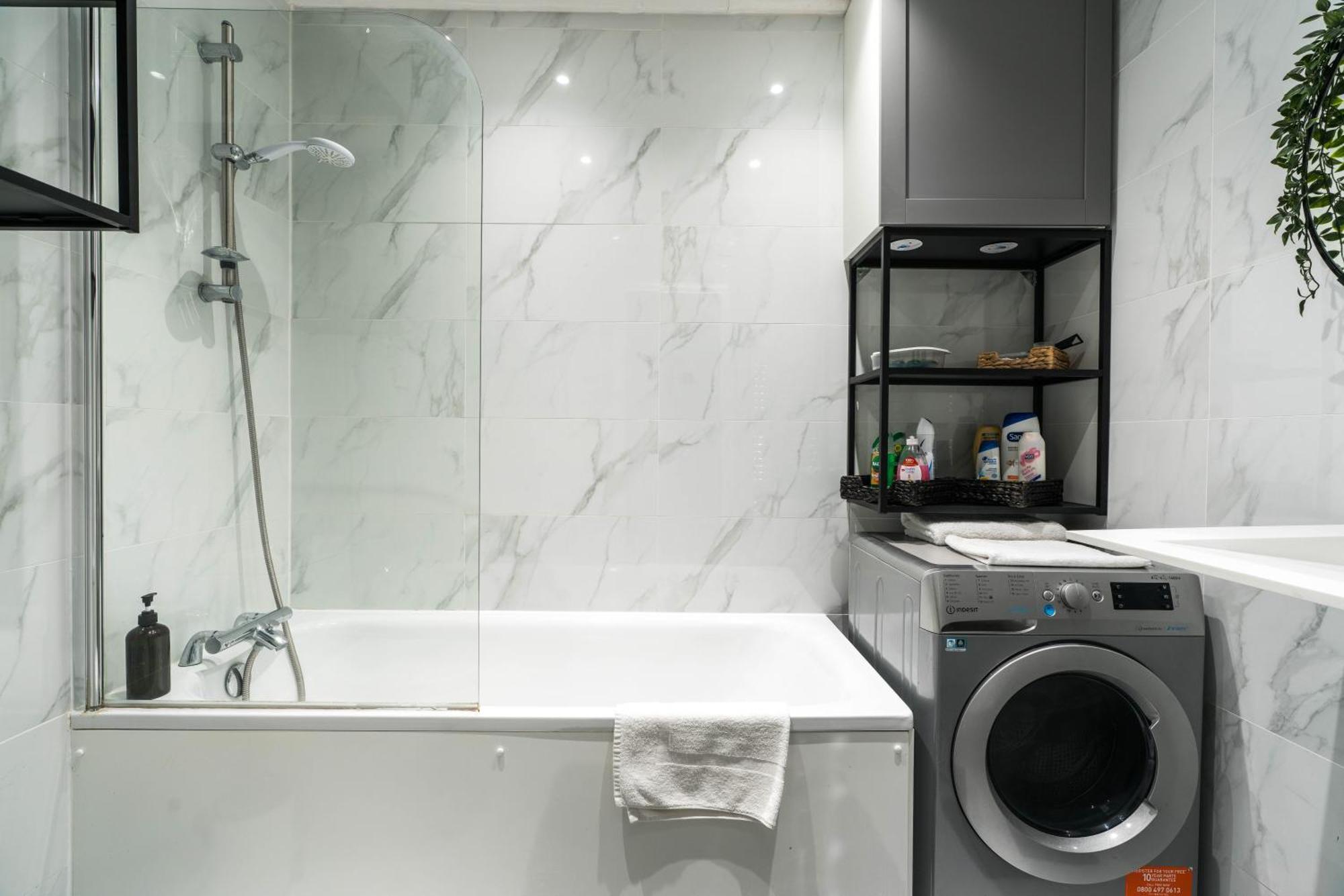 S0 3bed-terrace-central-15minutes To Marble Arch& Oxfordstreet Lejlighed London