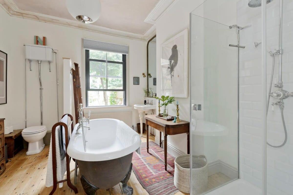 Gorgeous Garden Flat Kensal 1 Bed Apartment *