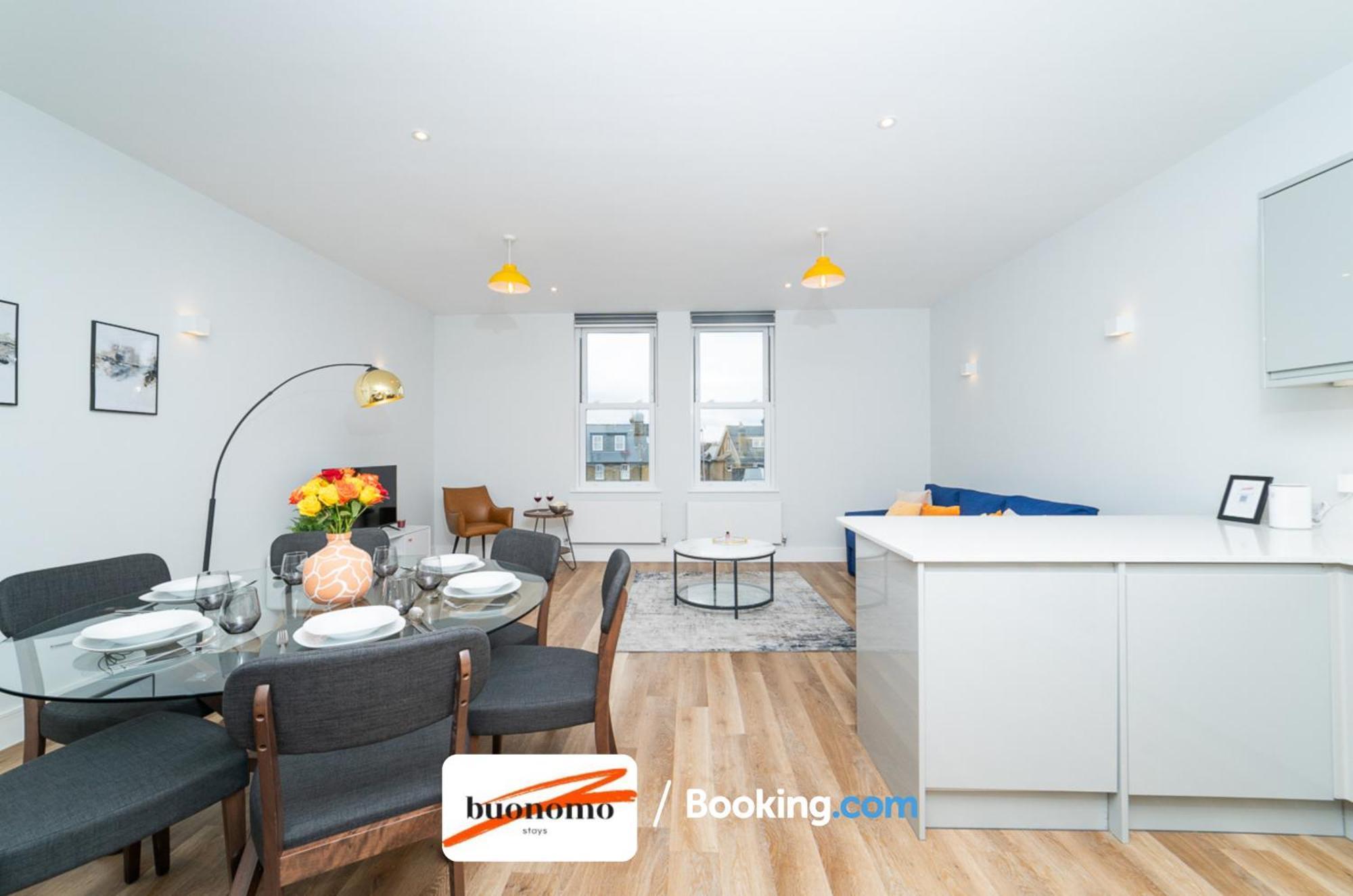 Two Bedroom At Buonomo Short Lets & Serviced Close To Wimbledon Tennis Courts Appartement *