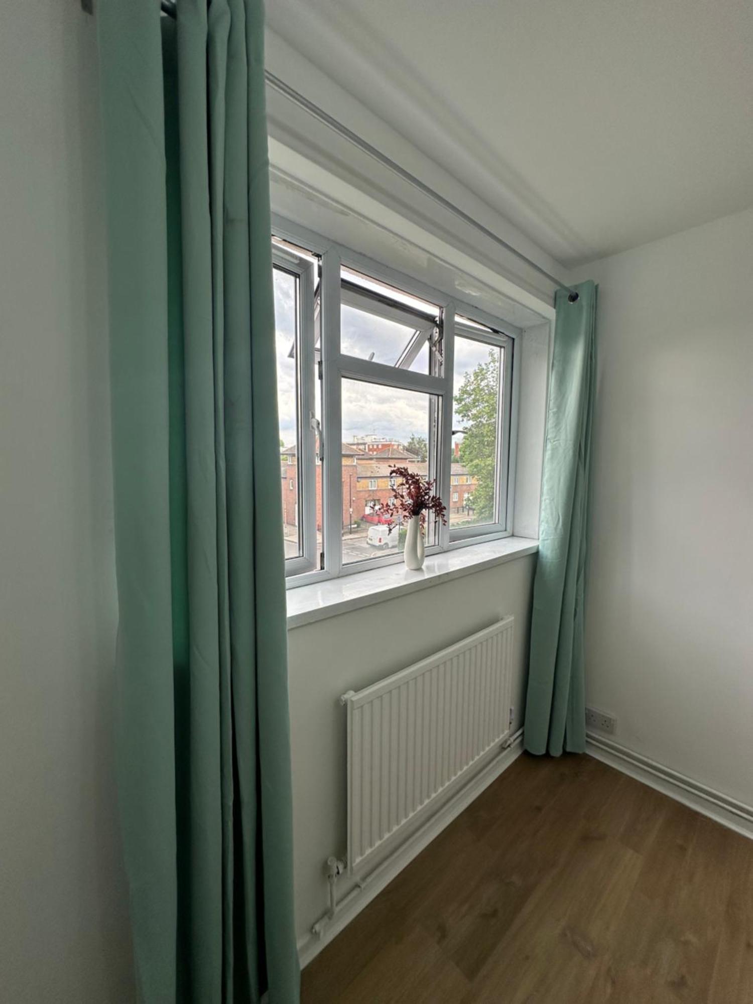 Shared In A Luxury 3 Bedroom Flat In Aldgate, E1!central Lägenhet London