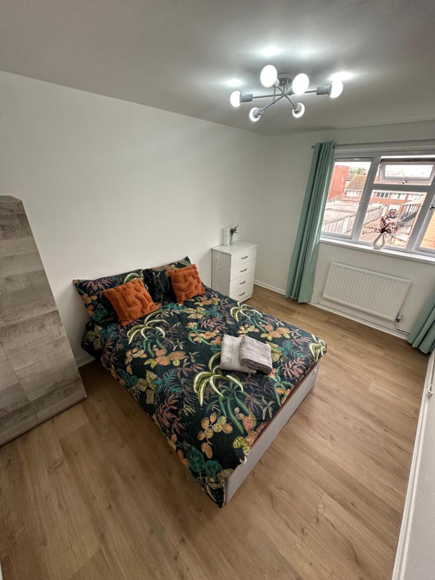 Shared In A Luxury 3 Bedroom Flat In Aldgate, E1!central Lägenhet London