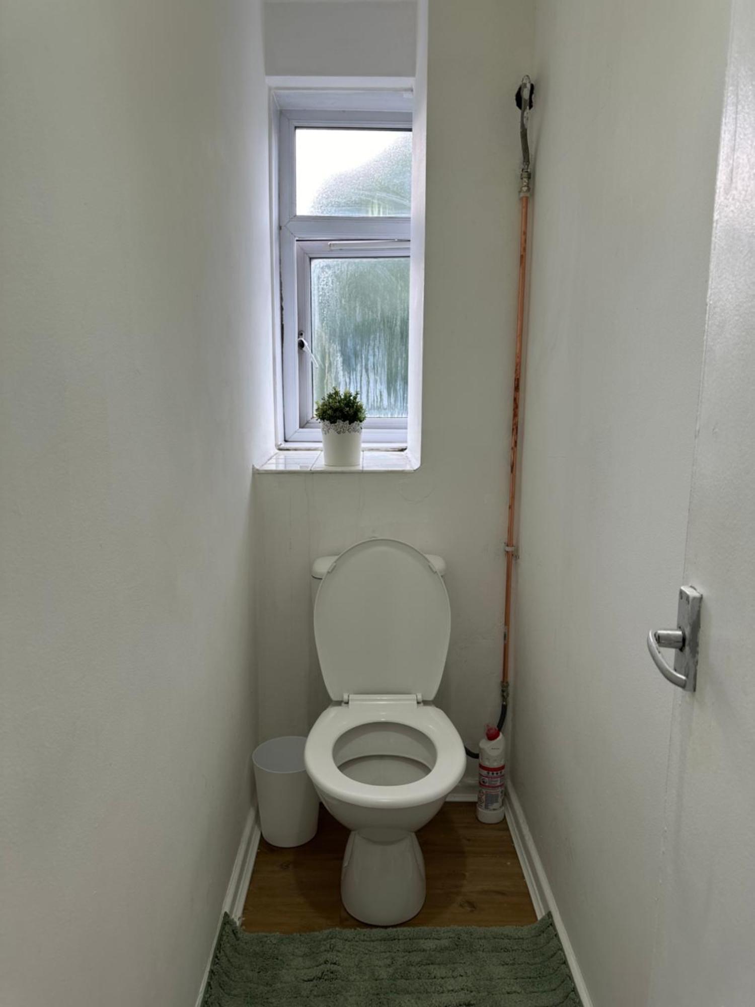 Lägenhet Shared In A Luxury 3 Bedroom Flat In Aldgate, E1!central *