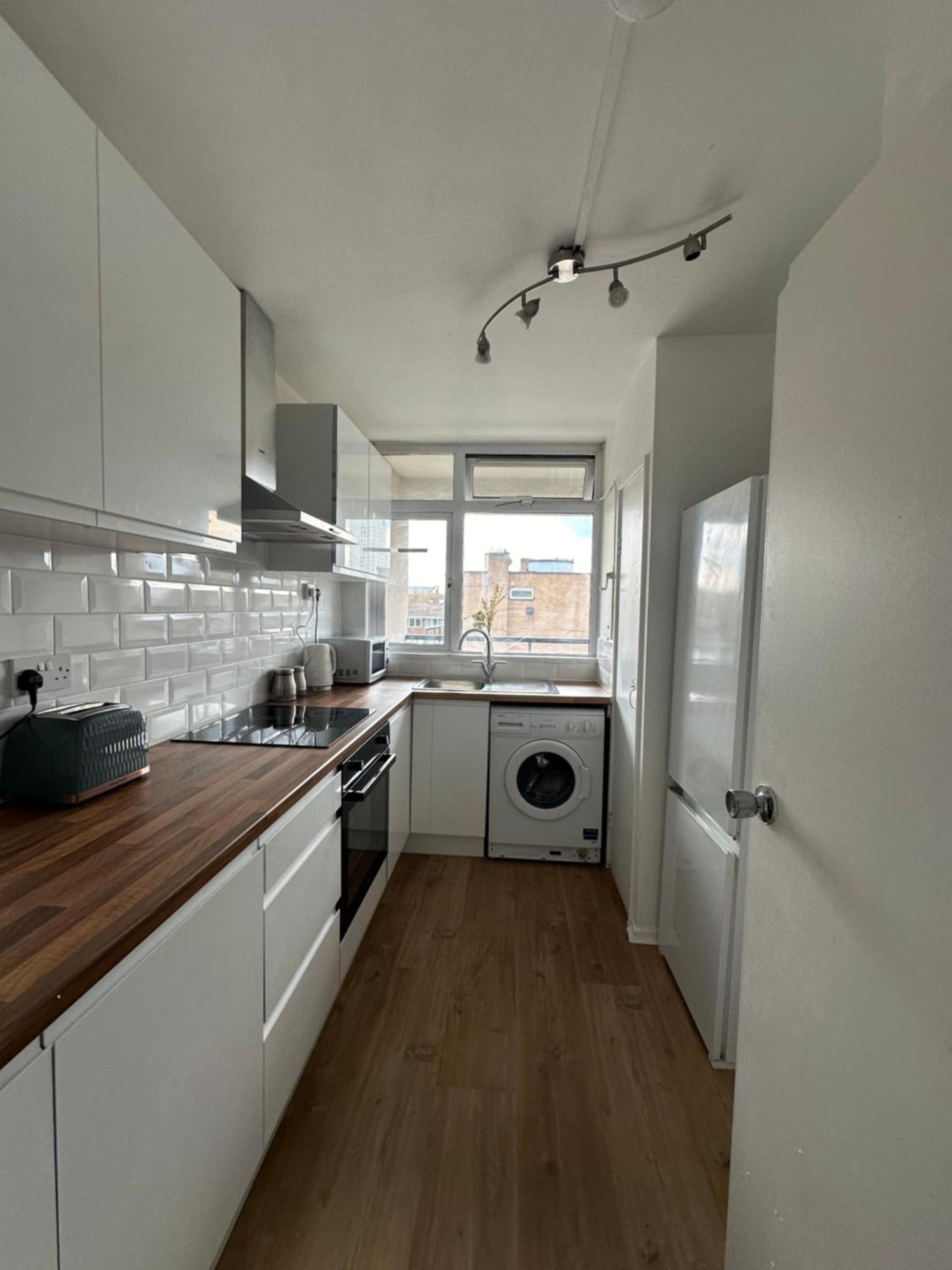 Shared In A Luxury 3 Bedroom Flat In Aldgate, E1!central * London