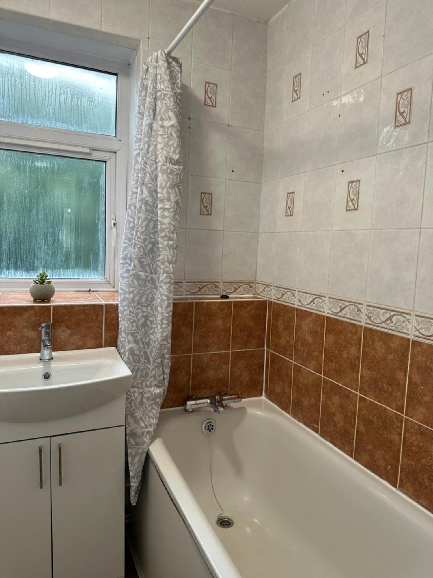 Shared In A Luxury 3 Bedroom Flat In Aldgate, E1!central Lägenhet London