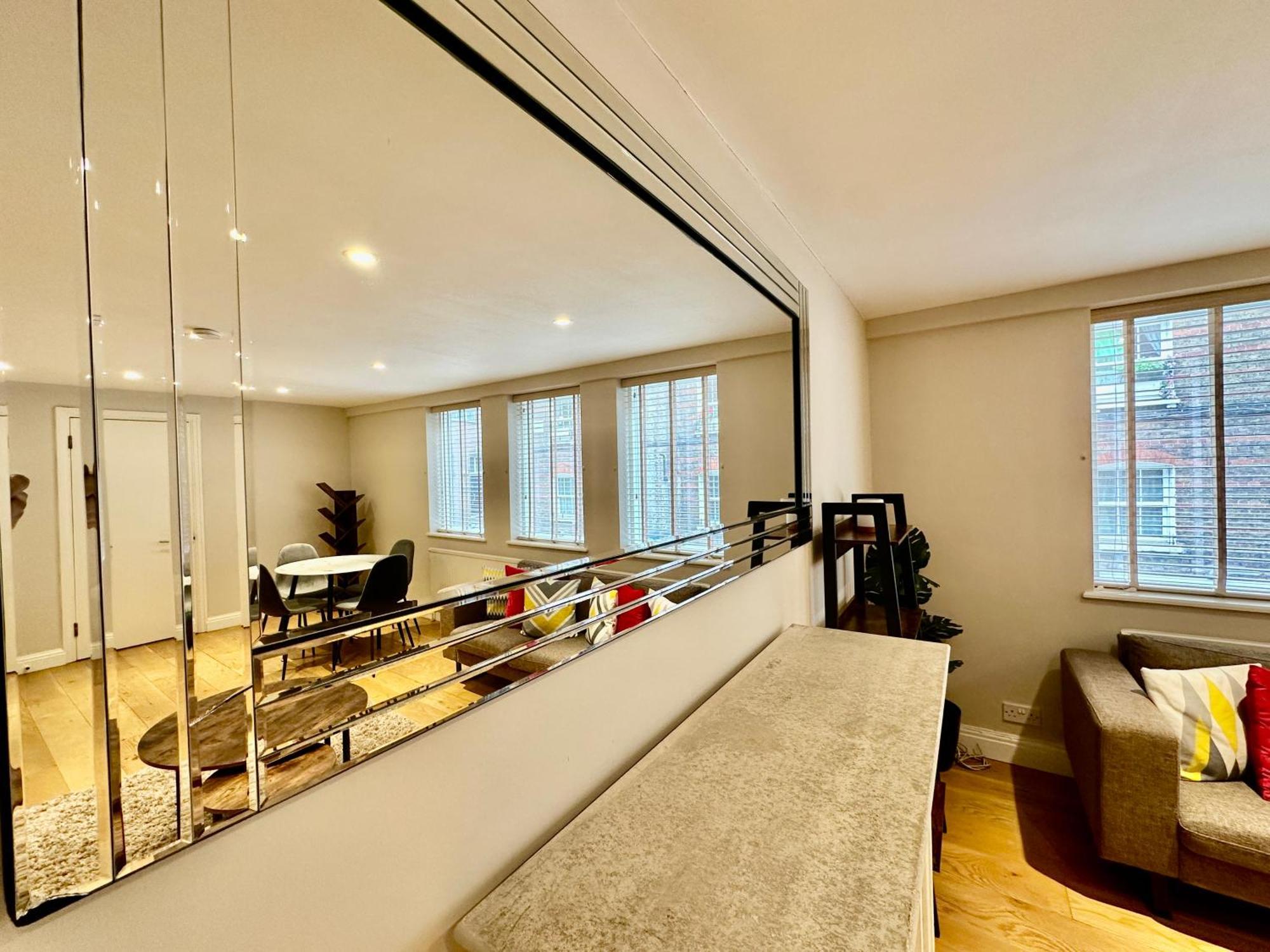 Lejlighed Kensington 2Bed Stucco Bright Large High Ceilings - Luxurylondonstays *