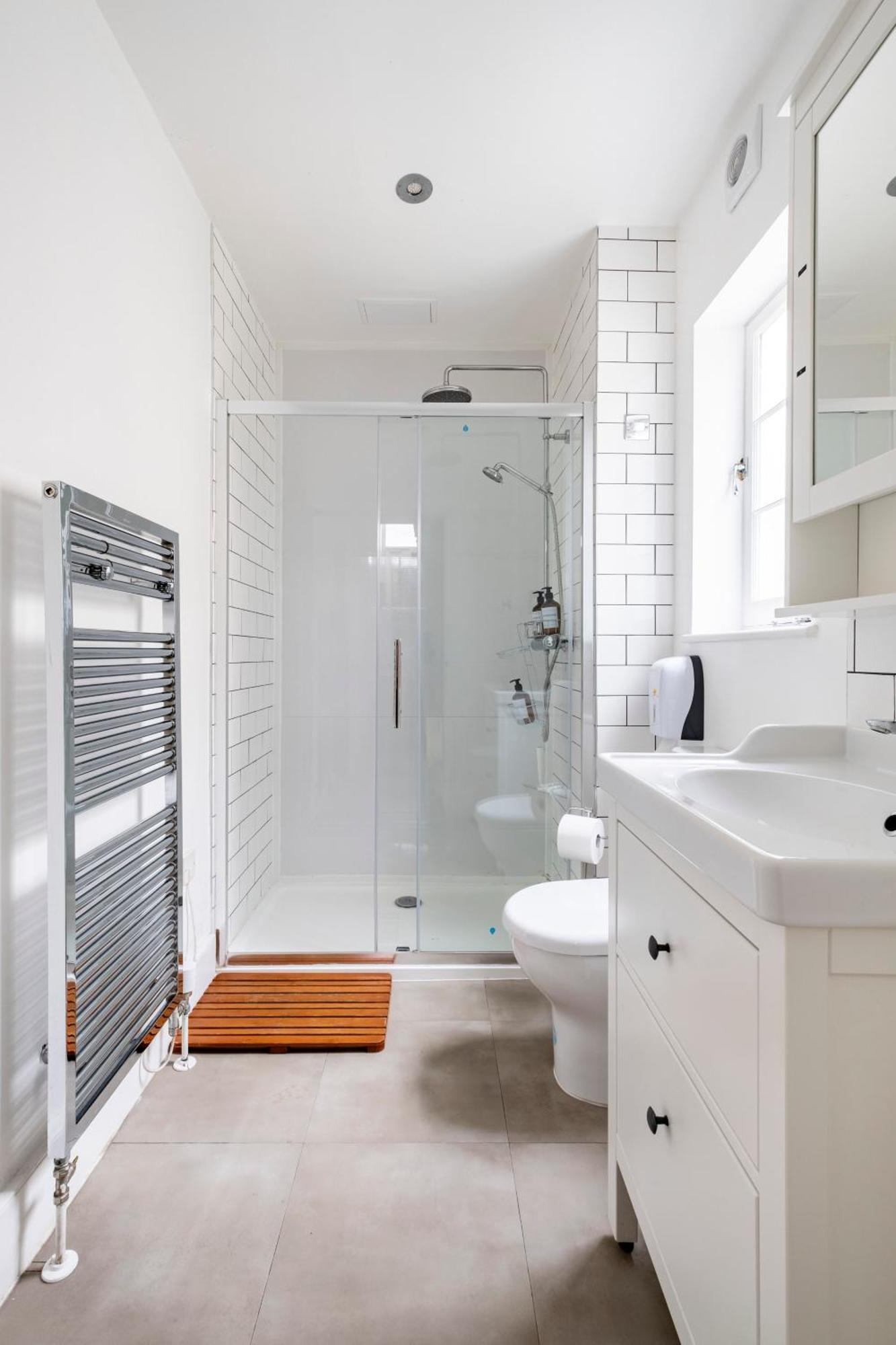 Lägenhet 195vbr With Private Bathrooms, Shared Kitchen London