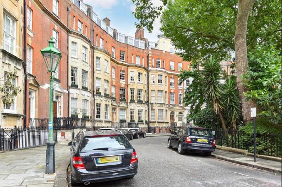 Renovu Premium Homes In Kensington Apartment London