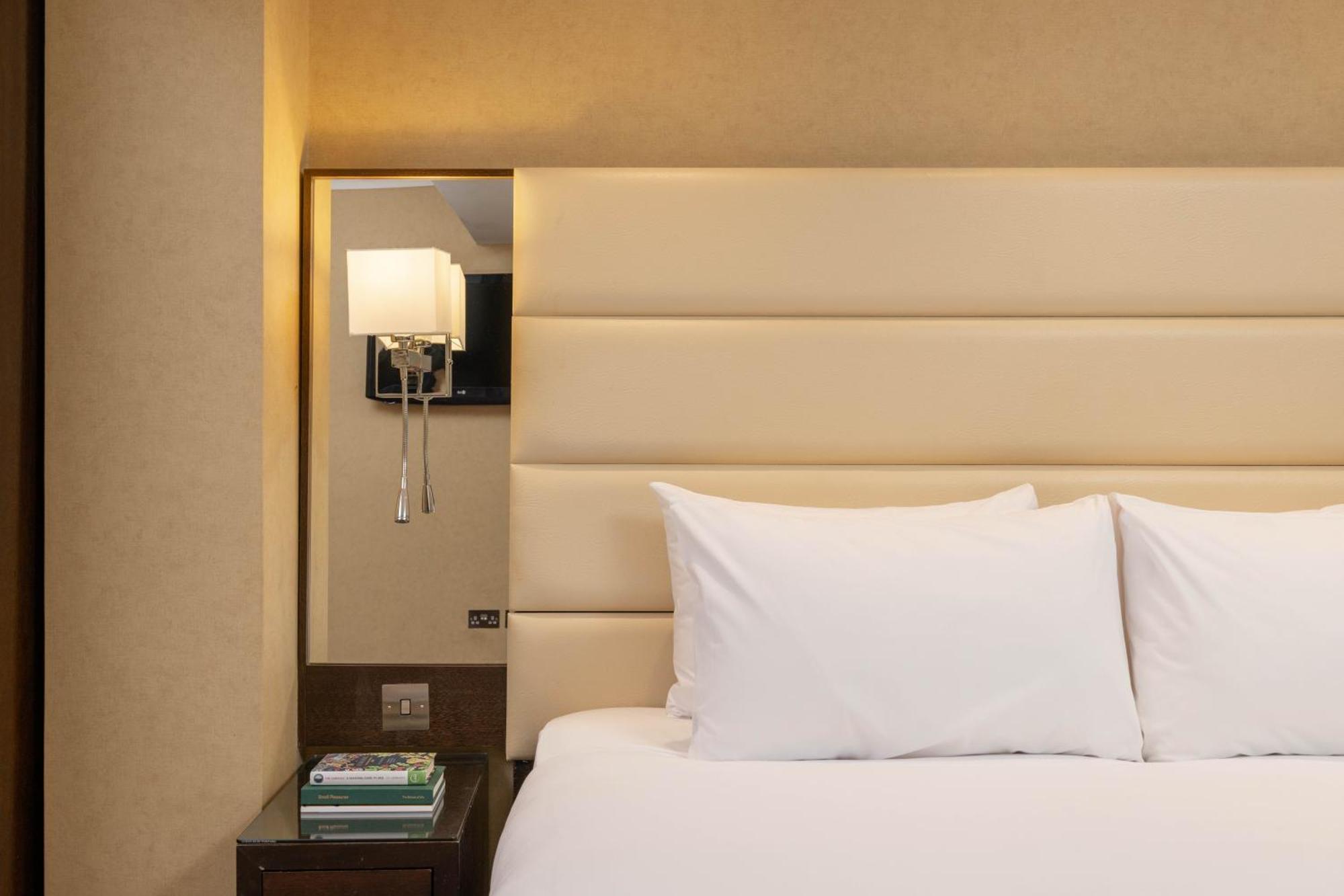 Park Grand Hyde Park 4* London