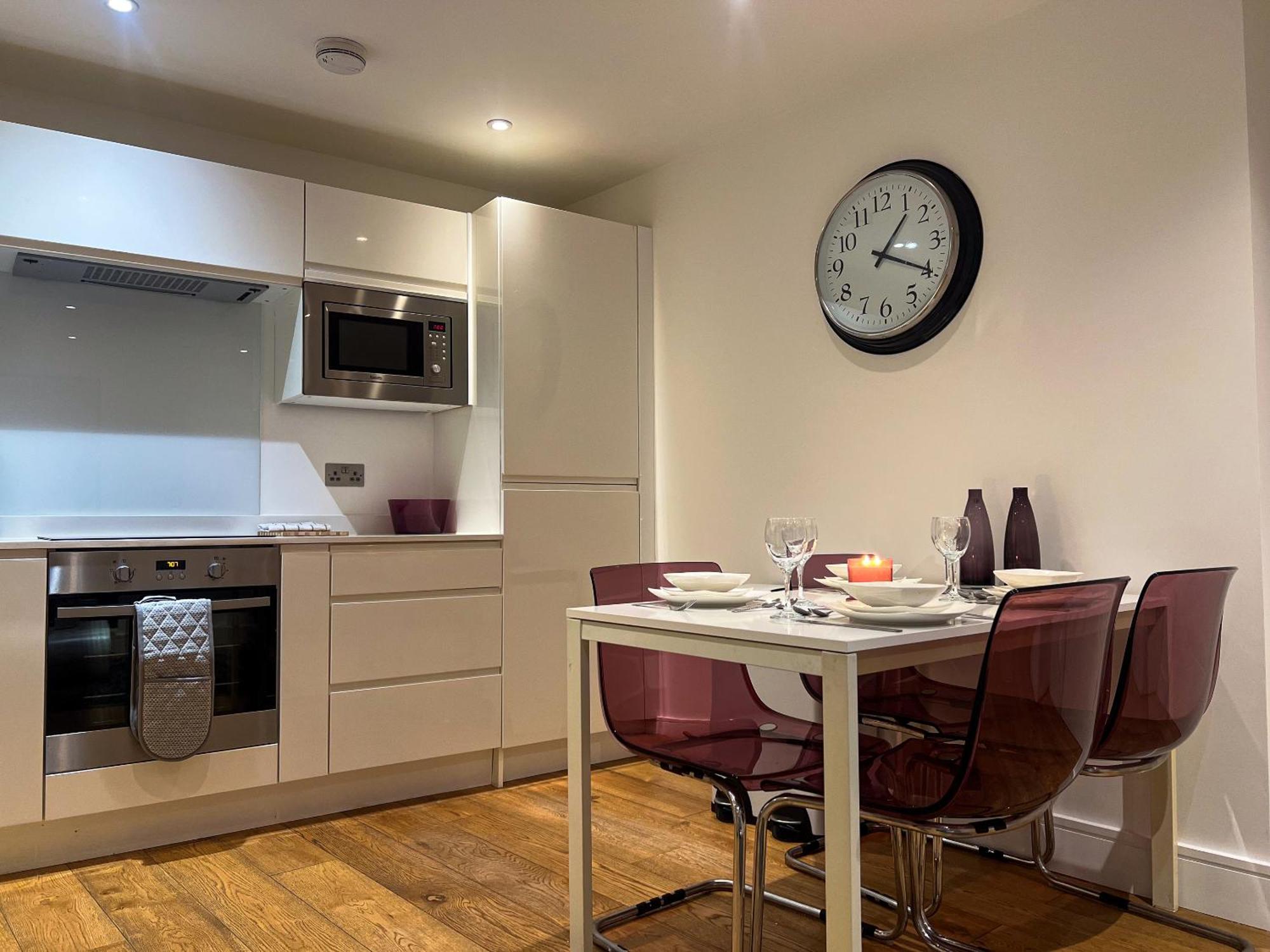 Omega Terrace, Luxury Modern Interior, Located Close To Alexandra Palace Lägenhet London