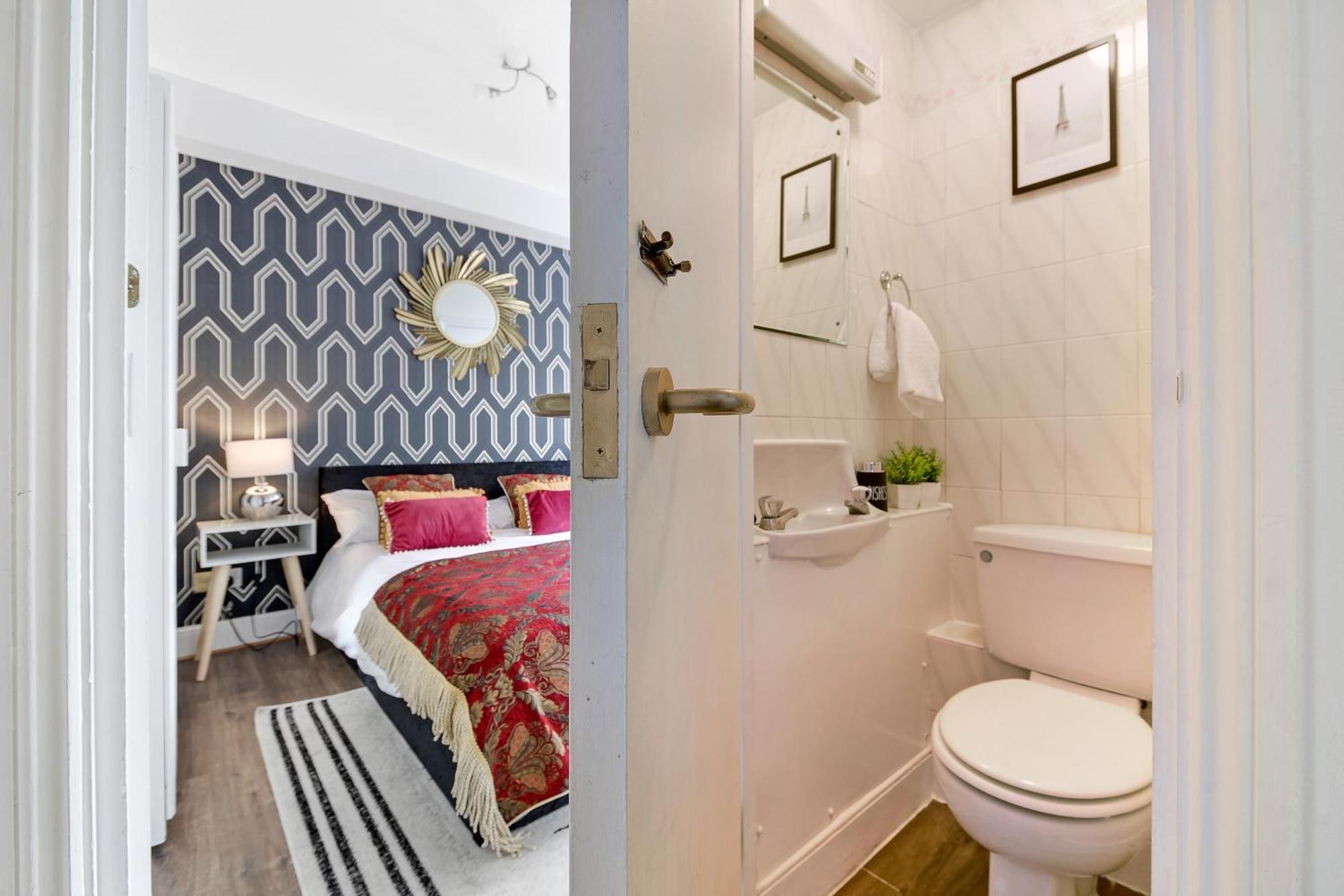 Stylish & Comfy Chelsea Haven Walk To Tube & Bus Londres