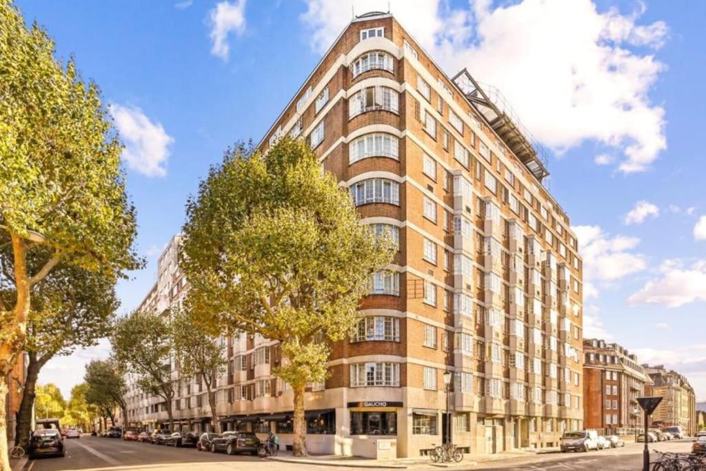 Stylish & Comfy Chelsea Haven Walk To Tube & Bus Appartement