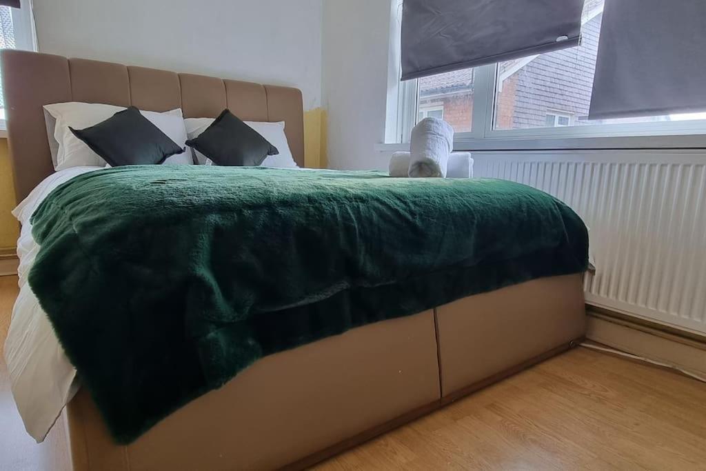Entire Flat In Alexandra Palace Appartamento
