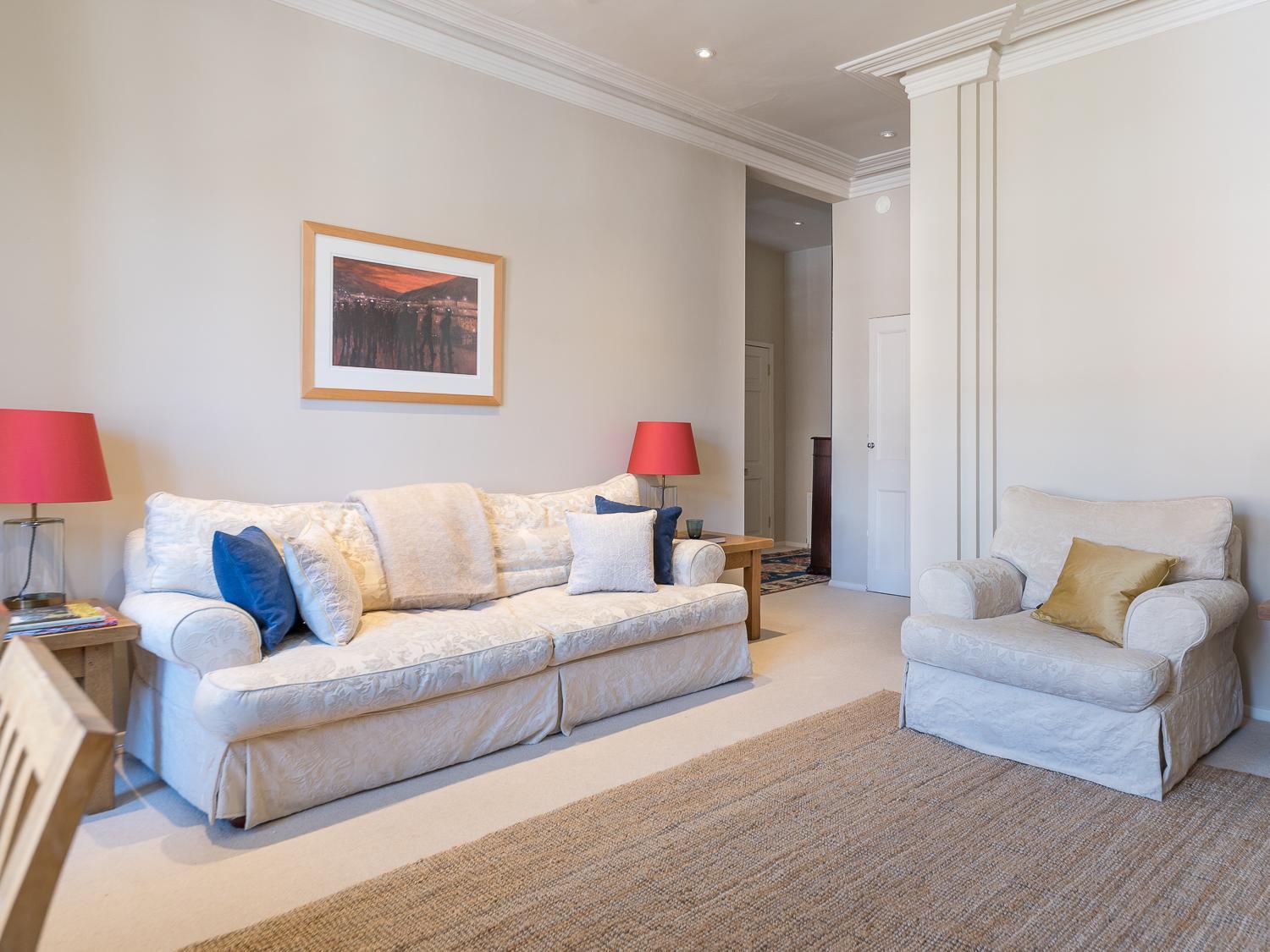 Homely 2 Bedroom Victorian In Hampstead Appartement Londen