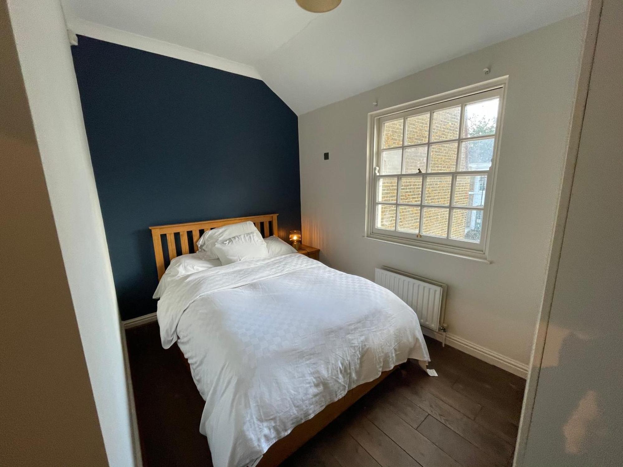 Peaceful 1 Bedroom Flat Near Highbury And Islington * Londra