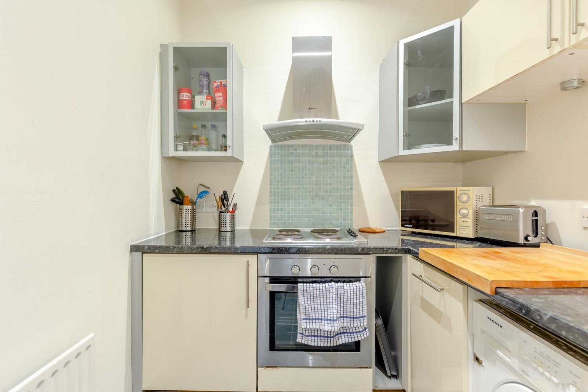 Peaceful 1 Bedroom Flat Near Highbury And Islington Londra