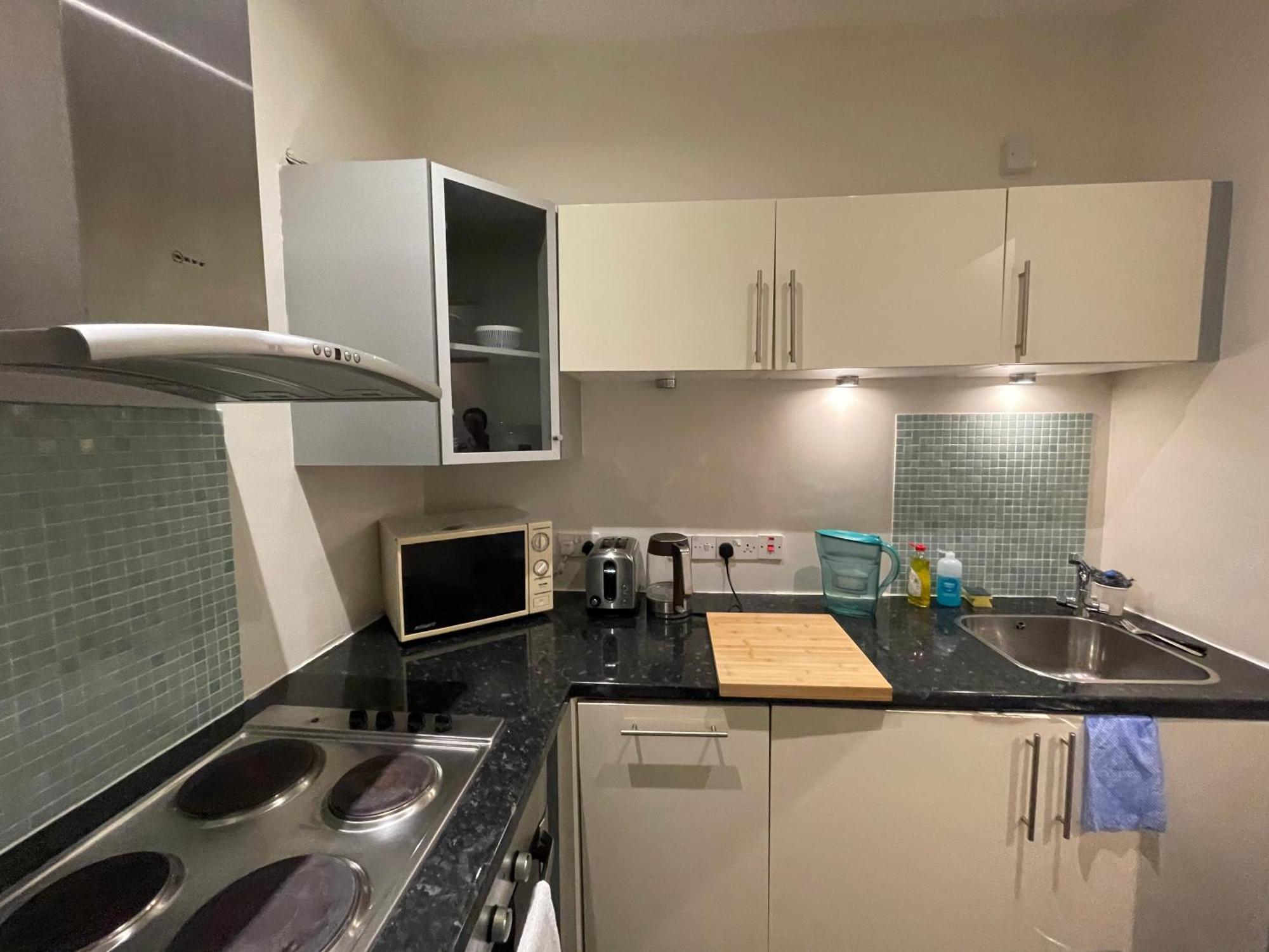 Peaceful 1 Bedroom Flat Near Highbury And Islington Londra