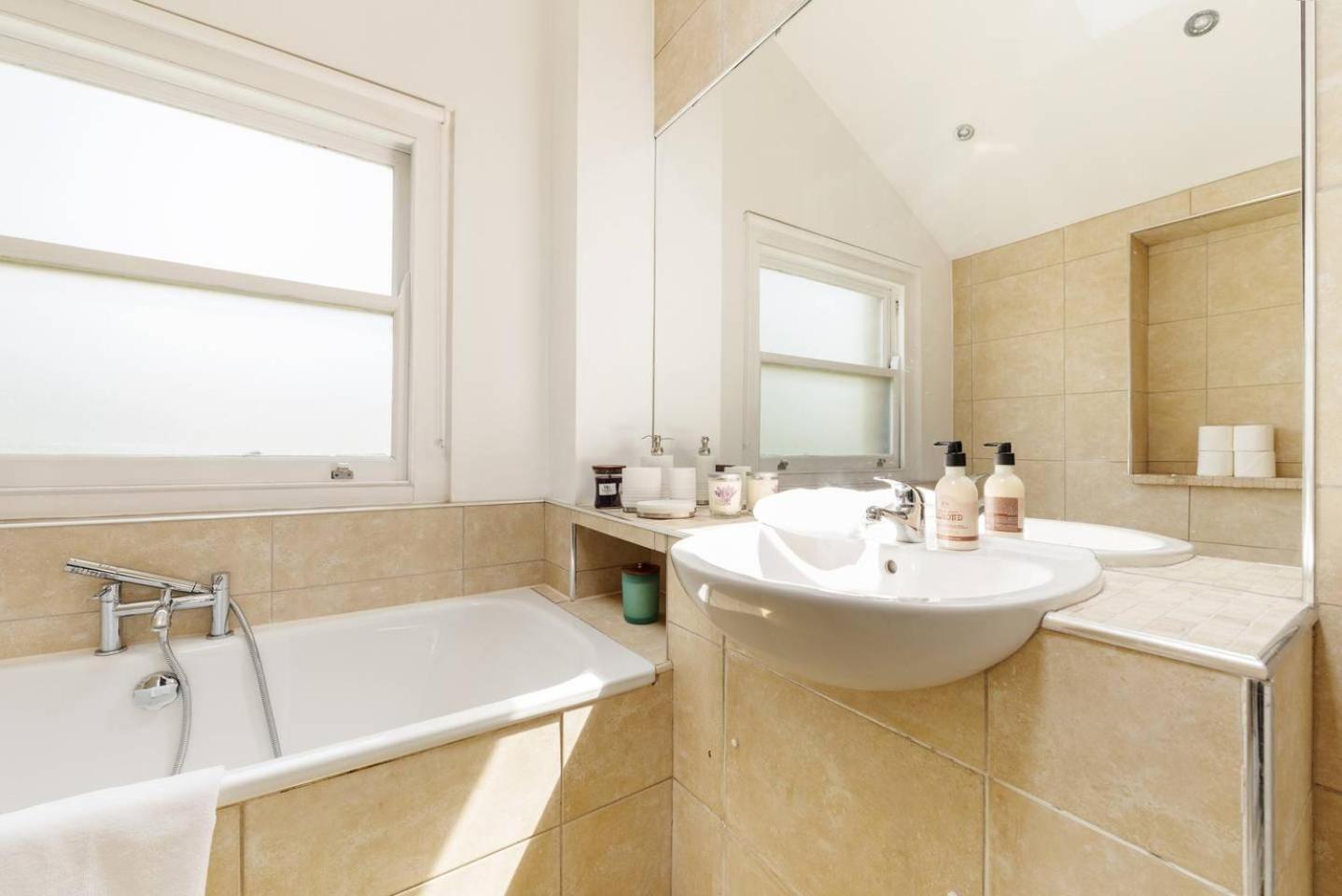 Charming 3bd Flat - 5 Minutes To Victoria Park Londres