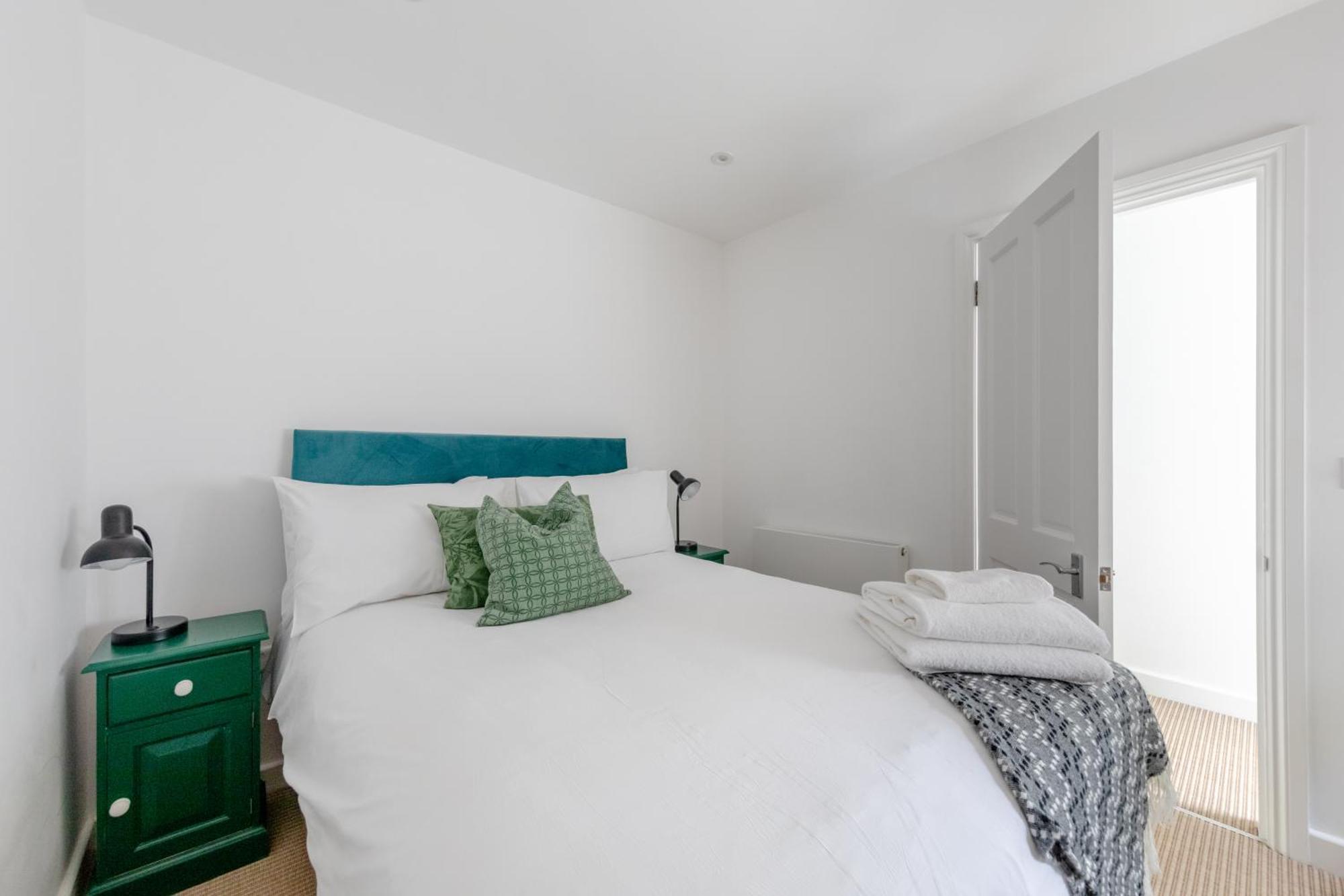 Beautifully Refurbished 2bd Flat- Clapham Lejlighed