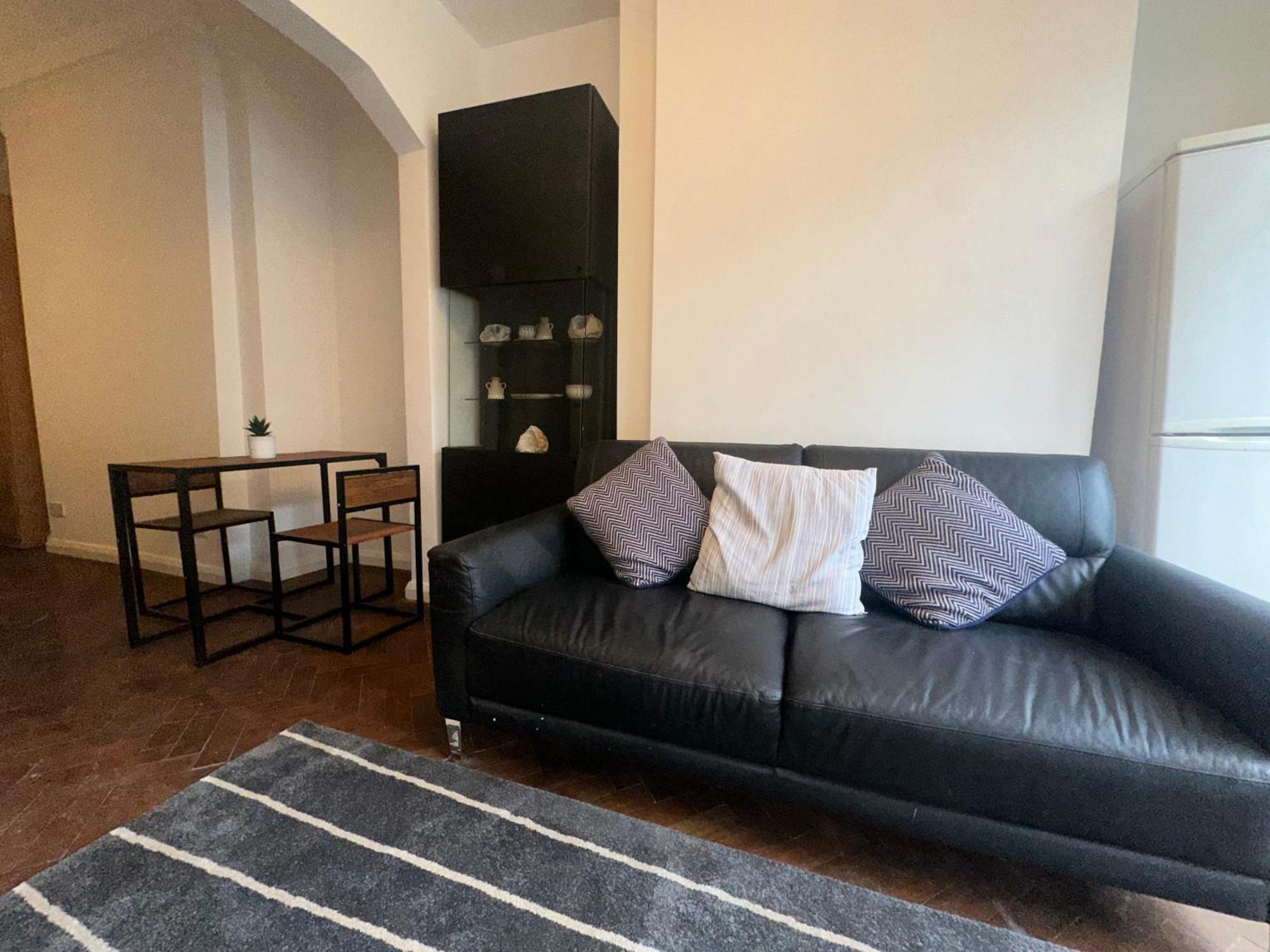 Appartement Lovely Ground Floor In West