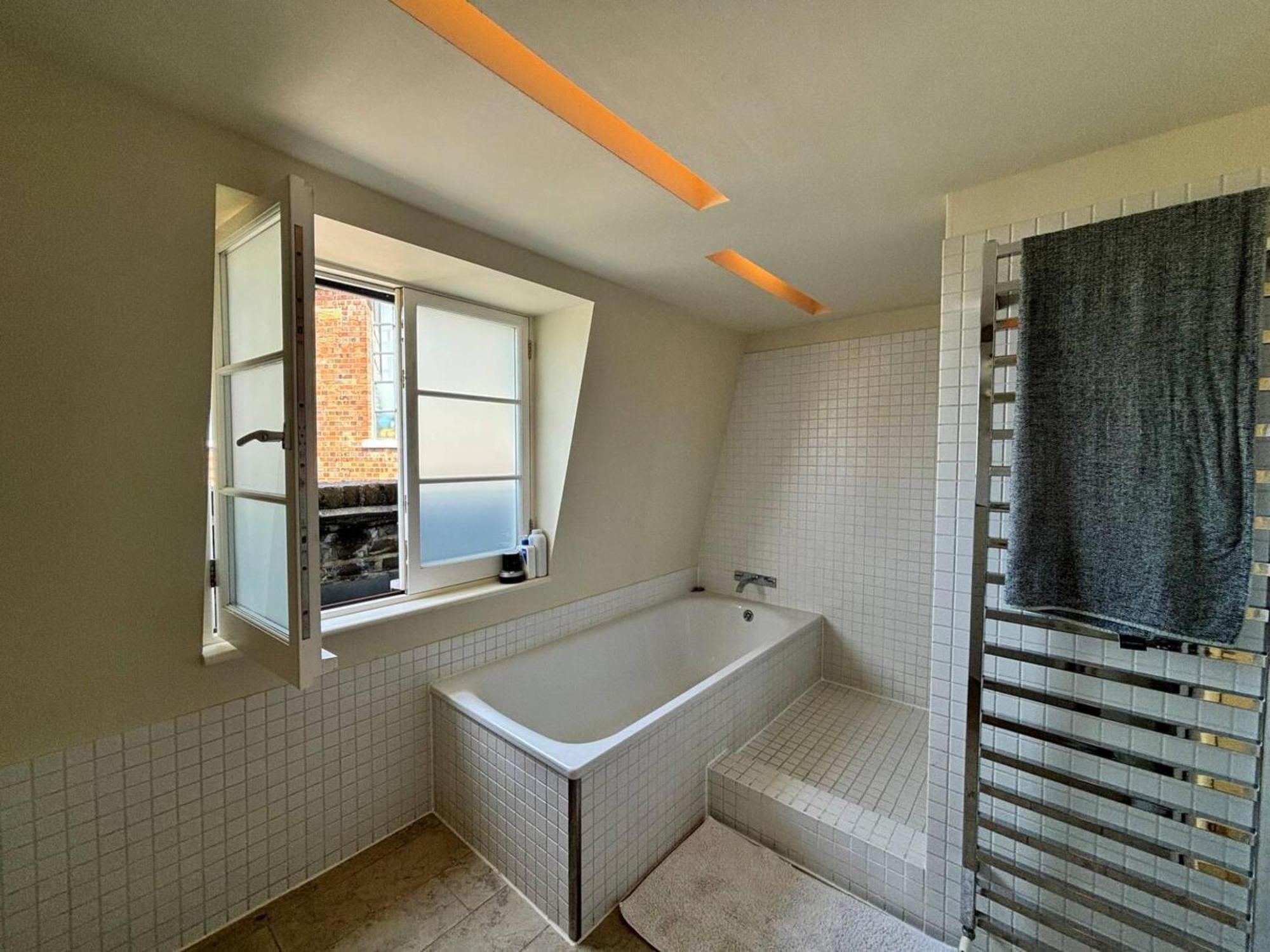 Apartment Trendy 1bd Flat On Historic Street Farringdon London